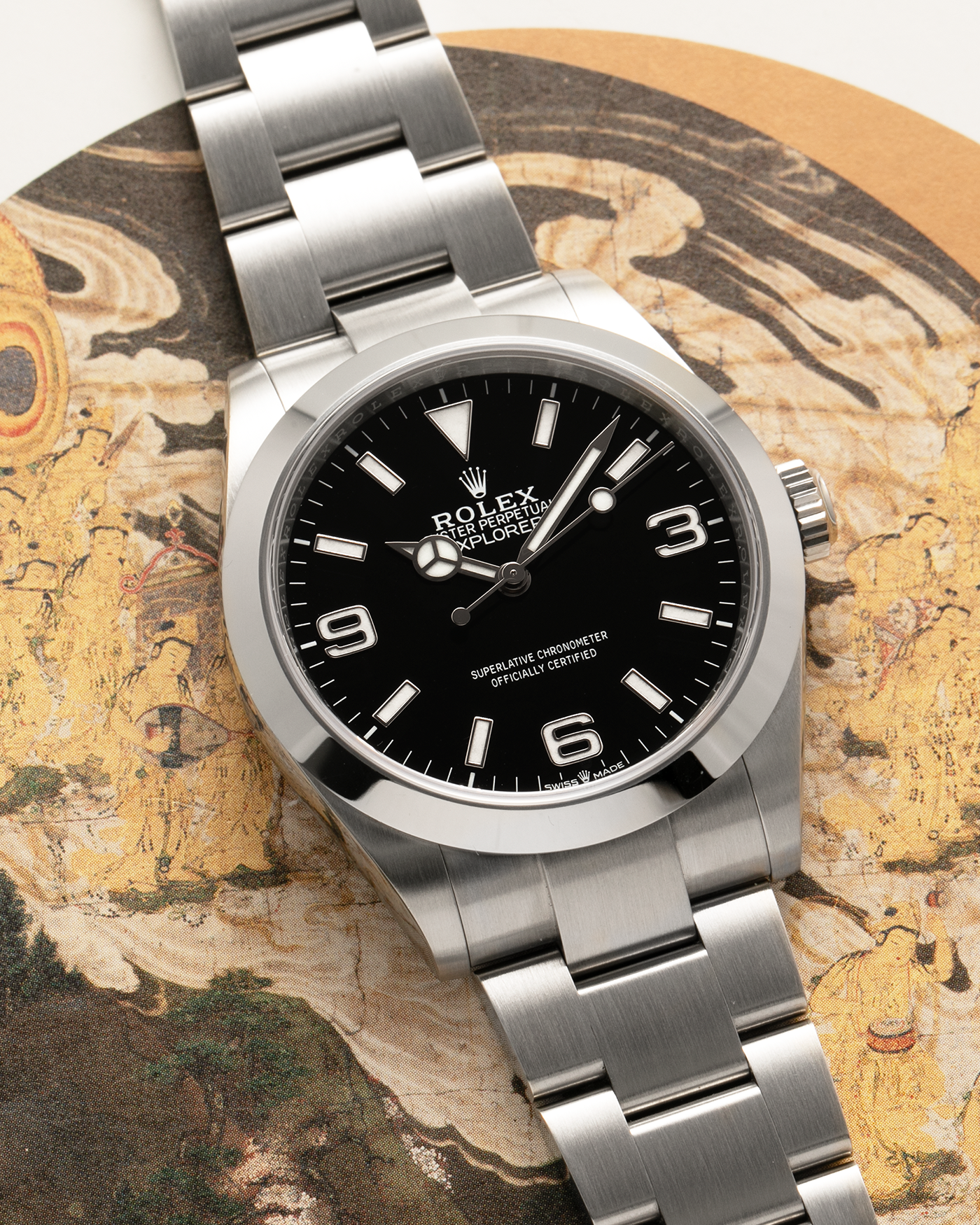 Brand: Rolex
Year: 2025
Model: Oyster Perpetual Explorer I
Reference: 224270
Case Material: Oystersteel (904L Stainless Steel)
Movement: Rolex Cal. 3230, Self-Winding
Case Dimensions: 40mm x 11.6mm (Lug-to-Lug 47.5mm)
Lug Width: 21mm
Bracelet: Rolex Oyster Bracelet in Oystersteel with Signed Oysterlock Clasp and Easylink Extension System