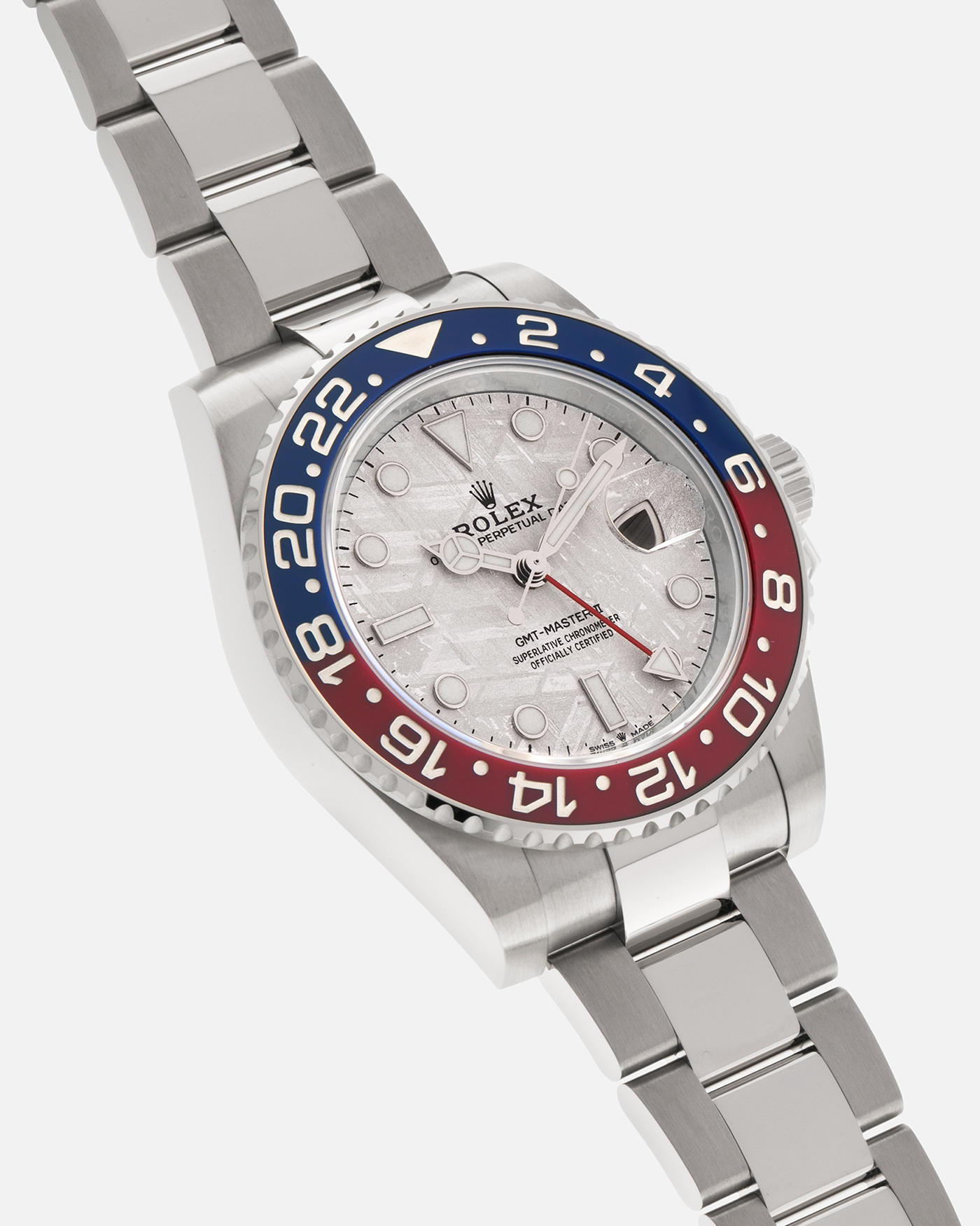 Brand: Rolex
Year: 2022
Model: GMT Master II
Reference Number: 126719BLRO
Material: 18-carat White Gold
Movement: Rolex Cal. 3285, Self-Winding
Case Dimensions: 40mm Diameter 12.3mm Thickness
Lug Width: 20mm
Bracelet: Rolex Oyster Bracelet in 18-carat White Gold with Signed Oysterlock Folding Clasp