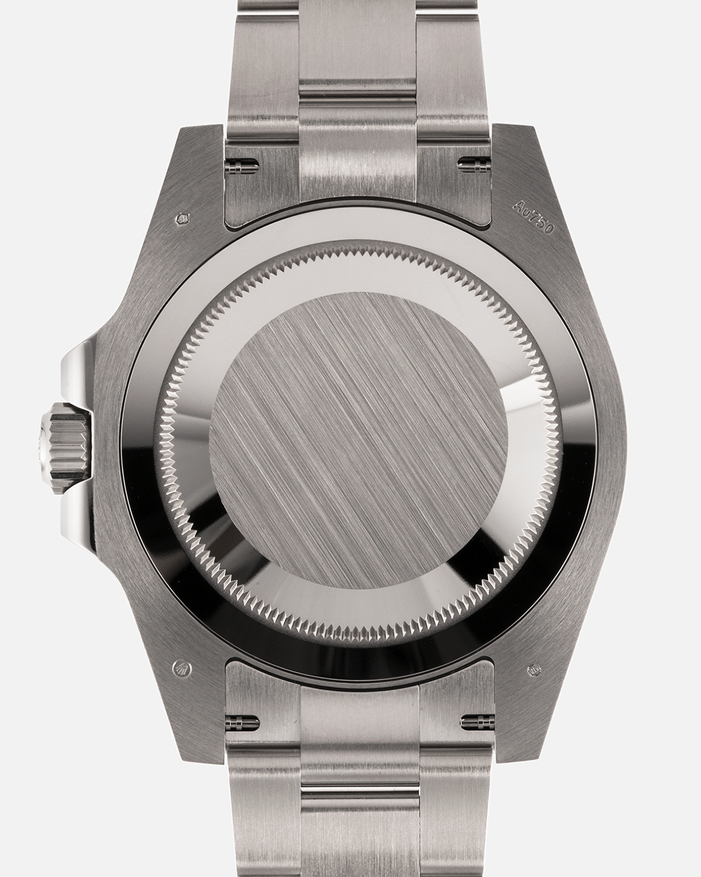 Brand: Rolex
Year: 2022
Model: GMT Master II
Reference Number: 126719BLRO
Material: 18-carat White Gold
Movement: Rolex Cal. 3285, Self-Winding
Case Dimensions: 40mm Diameter 12.3mm Thickness
Lug Width: 20mm
Bracelet: Rolex Oyster Bracelet in 18-carat White Gold with Signed Oysterlock Folding Clasp