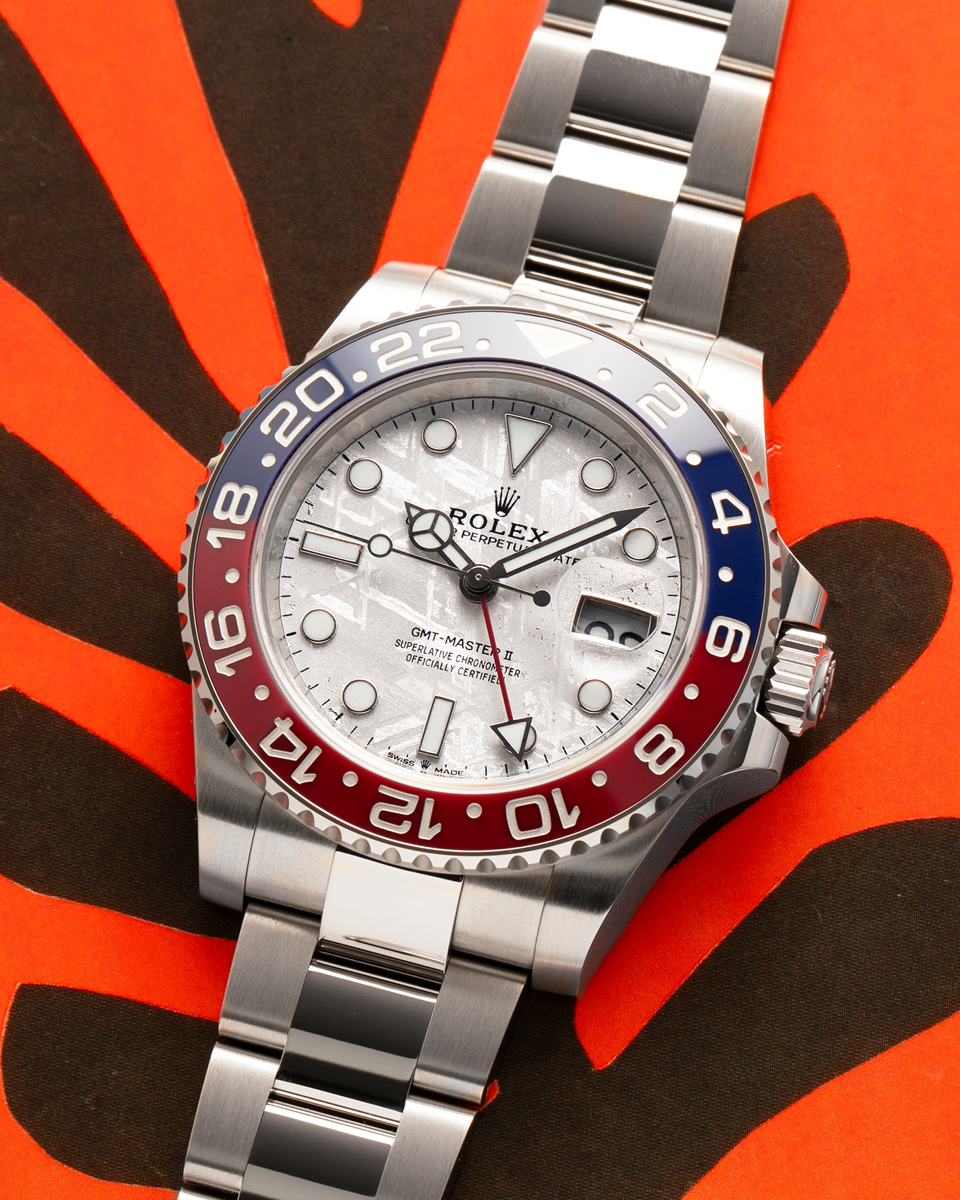Brand: Rolex
Year: 2022
Model: GMT Master II
Reference Number: 126719BLRO
Material: 18-carat White Gold
Movement: Rolex Cal. 3285, Self-Winding
Case Dimensions: 40mm Diameter 12.3mm Thickness
Lug Width: 20mm
Bracelet: Rolex Oyster Bracelet in 18-carat White Gold with Signed Oysterlock Folding Clasp