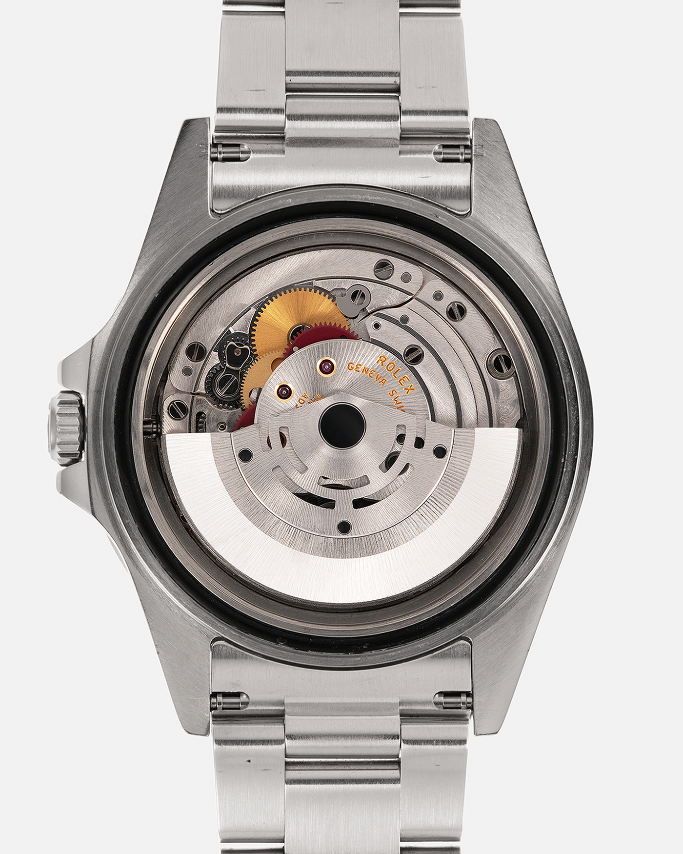 Brand: Rolex
Year: 2007
Model: GMT-Master II Pepsi ‘Stick Dial’
Reference Number: 16710
Serial Number: M236XXX
Material: Stainless Steel
Movement: Rolex Cal. 3186, Self-Winding
Case Dimensions: 40mm x 12.5mm (Lug-to-Lug 47mm)
Lug Width: 20mm
Bracelet: Rolex Oyster ‘78790A’ Bracelet with Folding Clasp in Stainless Steel