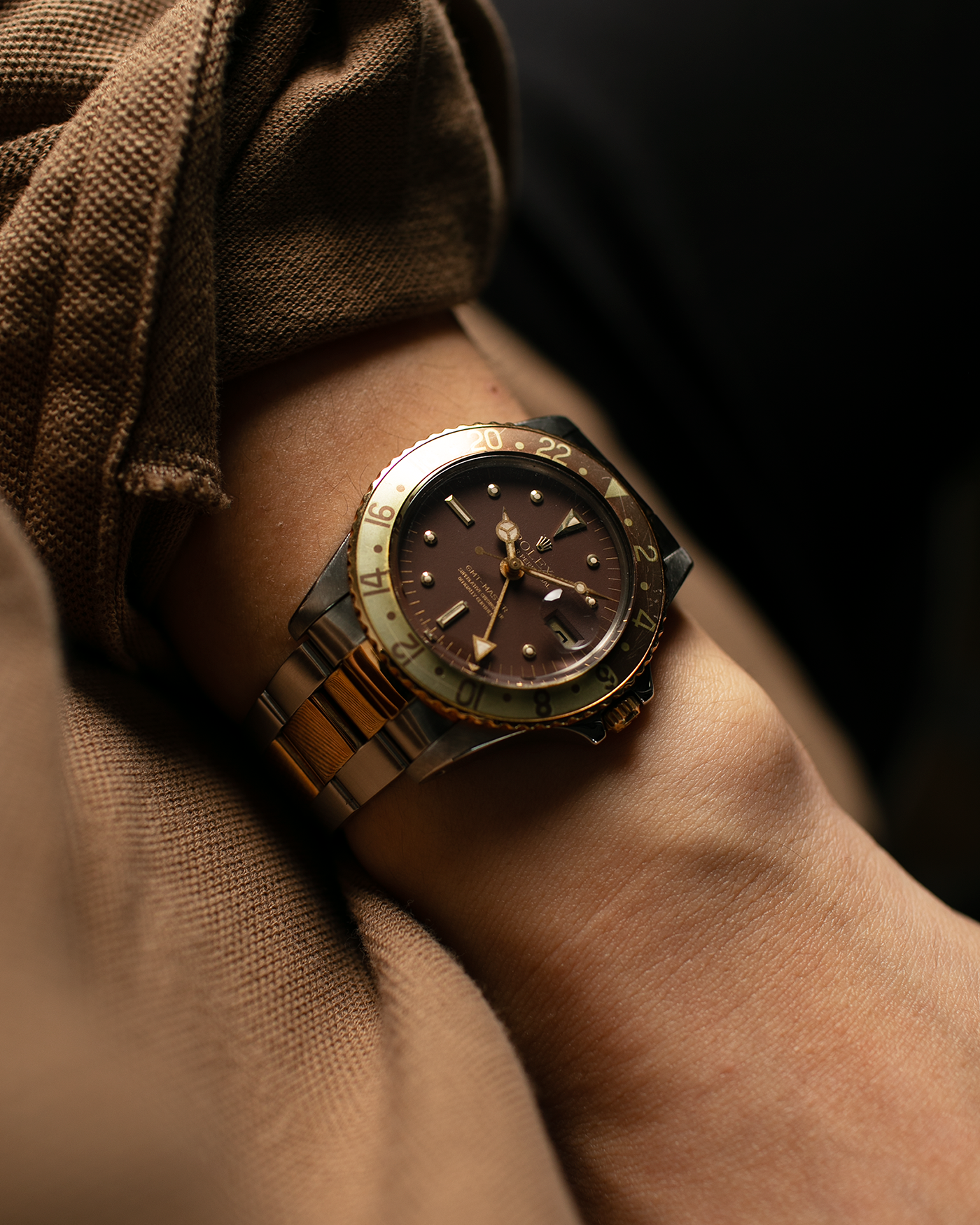 Rolex gmt master ii 2025 two tone root beer