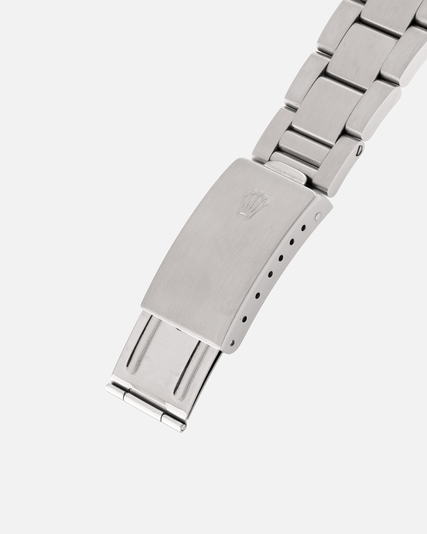 Brand: Rolex
Year Produced: 1979/1980
Year Sold: 1988
Model: Milgauss
Reference Number: 1019
Serial Number: 6.1mil
Material: Stainless Steel
Movement: Rolex Cal. 1580, Self-Winding
Case Dimensions: 38mm
Lug Width: 20mm
Bracelet: Rolex 78360 Oyster Bracelet with Signed Stainless Steel Clasp and 580 End Links