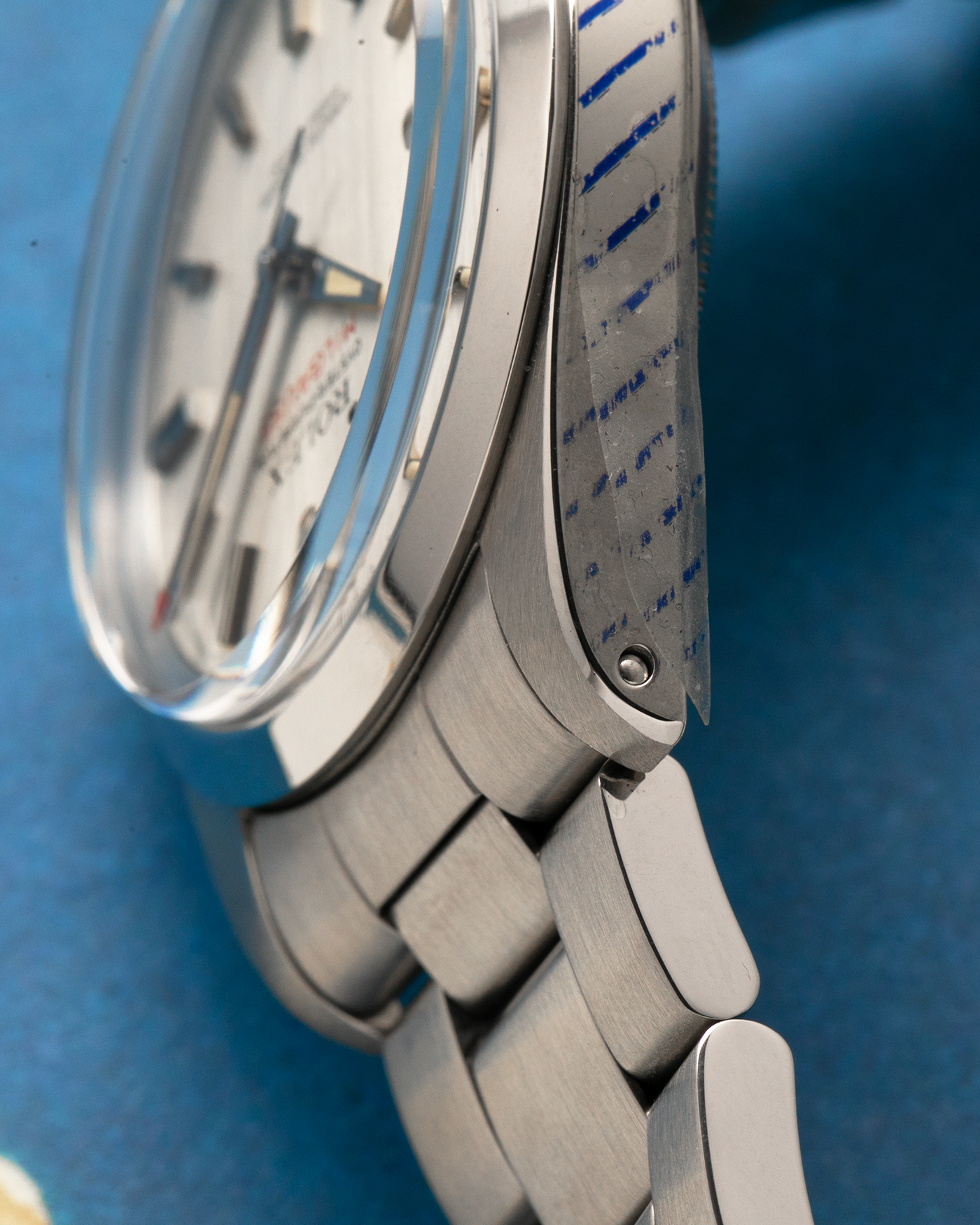 Brand: Rolex
Year Produced: 1979/1980
Year Sold: 1988
Model: Milgauss
Reference Number: 1019
Serial Number: 6.1mil
Material: Stainless Steel
Movement: Rolex Cal. 1580, Self-Winding
Case Dimensions: 38mm
Lug Width: 20mm
Bracelet: Rolex 78360 Oyster Bracelet with Signed Stainless Steel Clasp and 580 End Links