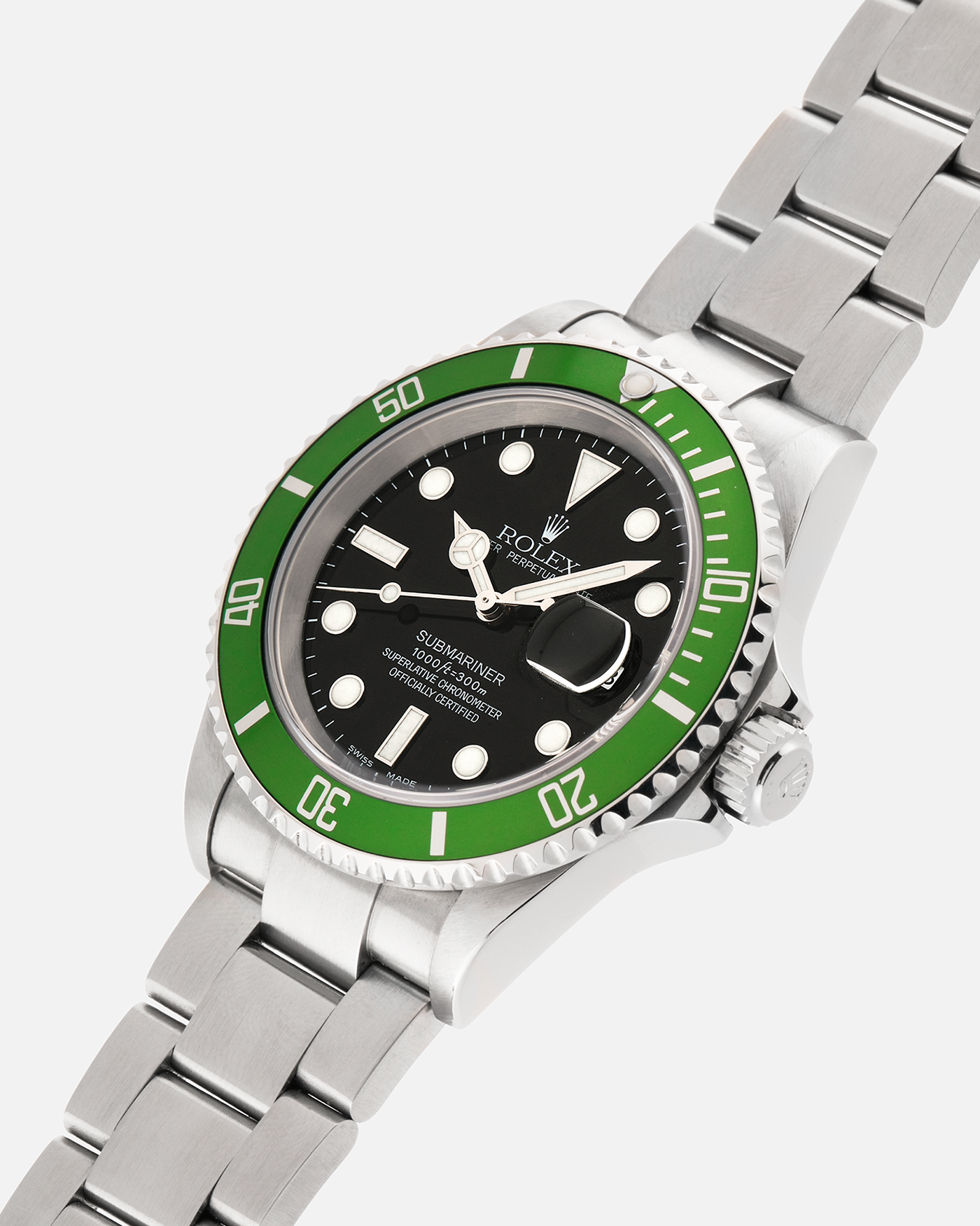 Brand: Rolex
Year: 2003
Model: Submariner ‘Kermit’
Reference Number: 16610LV
Serial Number: F Serial
Material: Stainless Steel
Movement: Cal. 3135
Case Diameter: 40mm
Lug Width: 20mm
Bracelet/Strap: Rolex 93250 Bracelet with AD9 Clasp Code