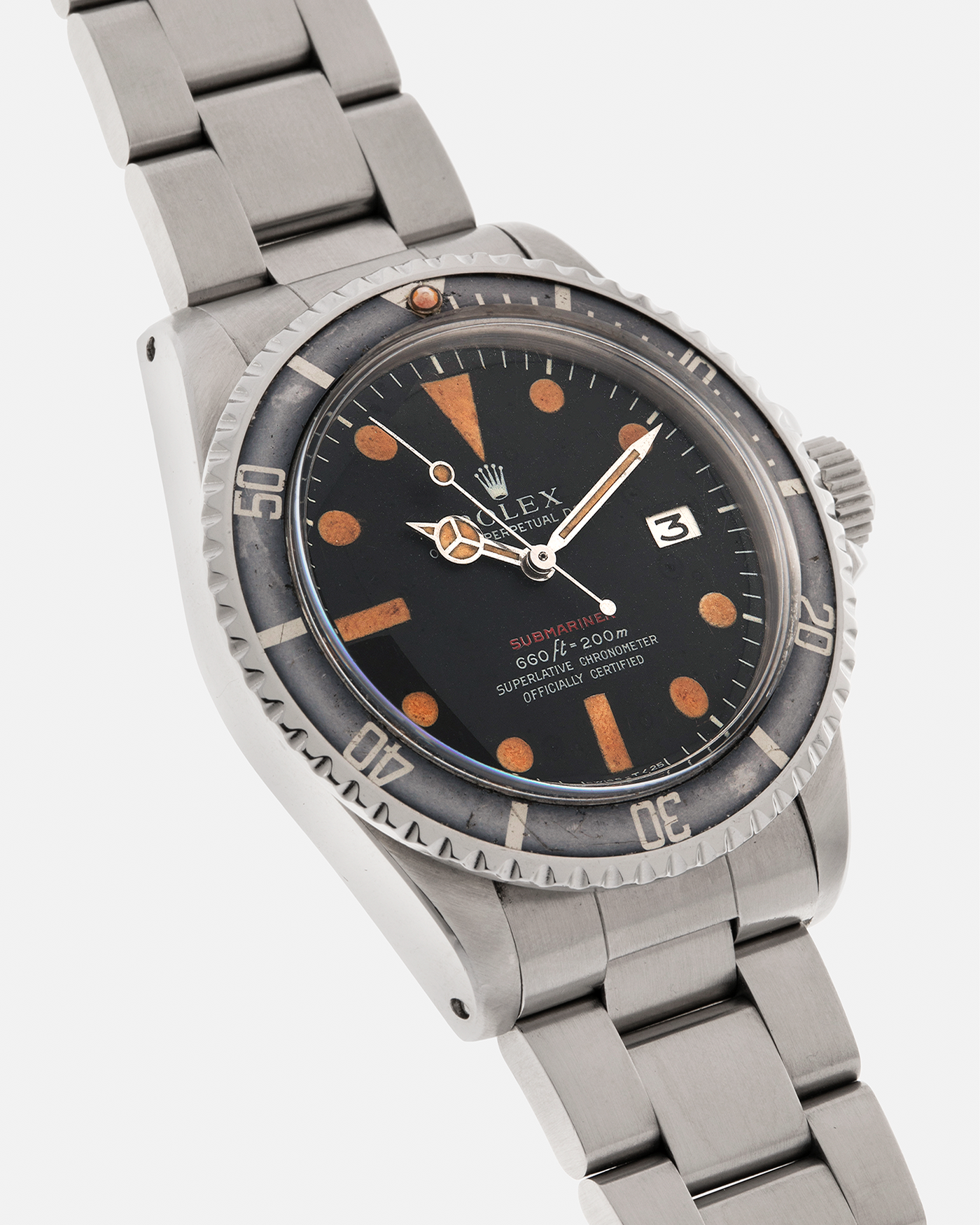 Brand: Rolex
Year: 1972
Model: Submariner
Reference Number: 1680 ‘Red’
Serial Number: 308XXXX
Material: Stainless Steel
Movement: Rolex Cal. 1575, Self-Winding
Case Dimensions: 40mm x 16mm including Domed Crystal (Lug-to-Lug 47.5mm)
Lug Width: 20mm
Bracelet: Rolex 93150 Oyster Bracelet with Signed Stainless Steel Clasp