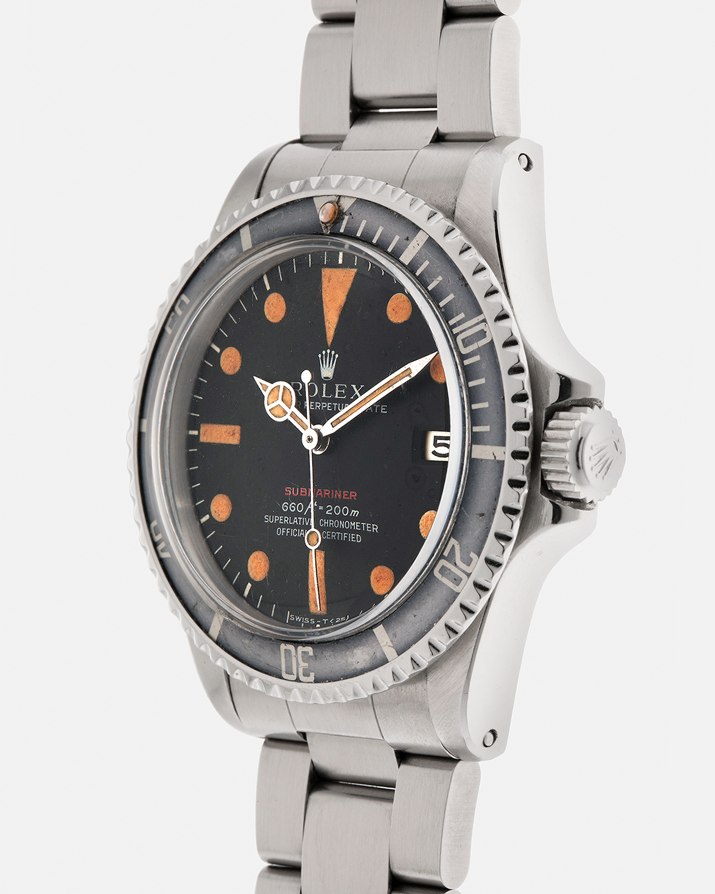 Brand: Rolex
Year: 1972
Model: Submariner
Reference Number: 1680 ‘Red’
Serial Number: 308XXXX
Material: Stainless Steel
Movement: Rolex Cal. 1575, Self-Winding
Case Dimensions: 40mm x 16mm including Domed Crystal (Lug-to-Lug 47.5mm)
Lug Width: 20mm
Bracelet: Rolex 93150 Oyster Bracelet with Signed Stainless Steel Clasp