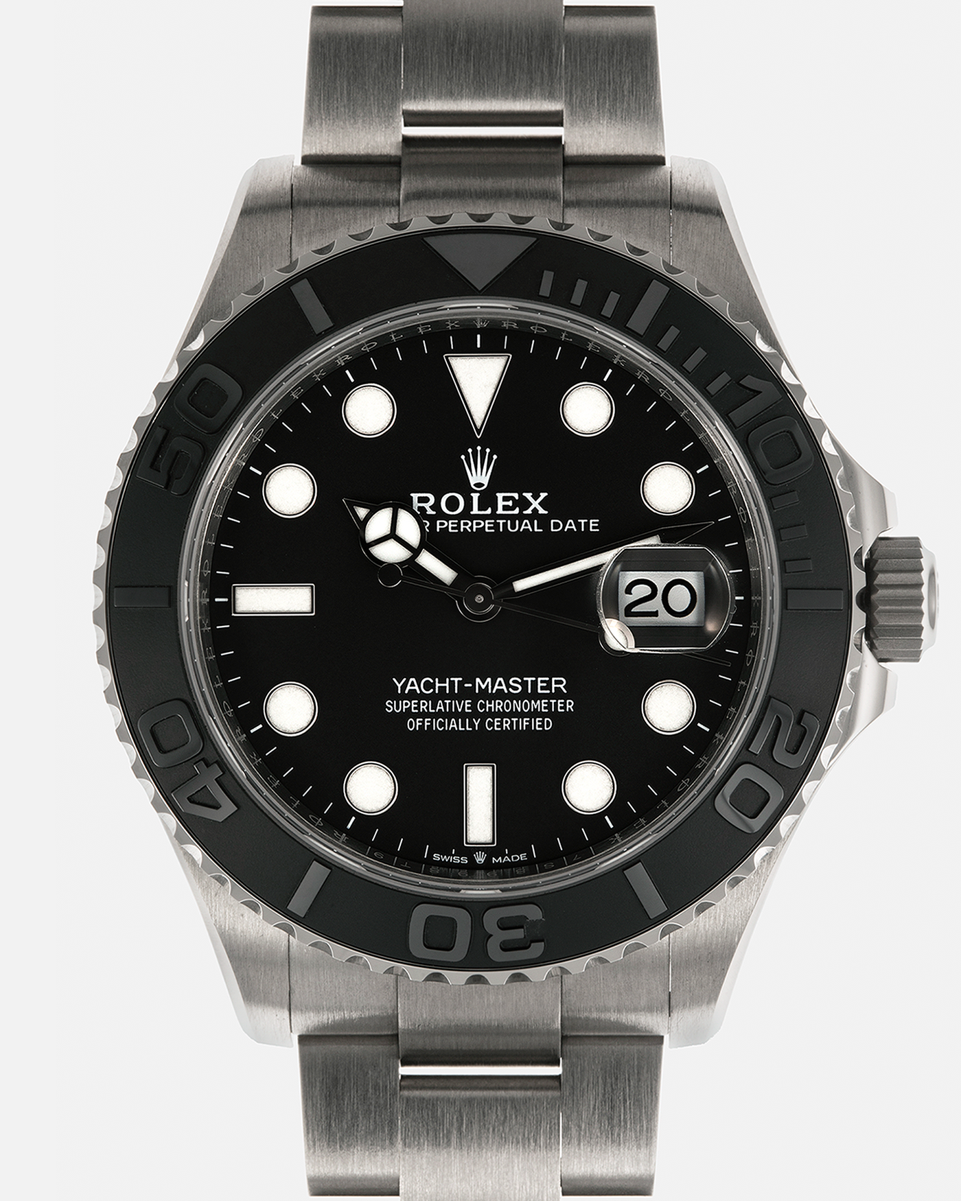 Brand: Rolex
Year: 2025
Model: Yacht-Master 42
Reference Number: 226627
Material: RLX Titanium (Grade 5 Alloy)
Movement: Rolex Cal. 3235, Self-Winding
Case Dimensions: 42mm x 11.6mm (Lug-to-Lug 50.3mm)
Lug Width: 21mm
Bracelet: Rolex RLX Titanium Oyster Bracelet with Signed Oysterlock Clasp and Easylink Extension