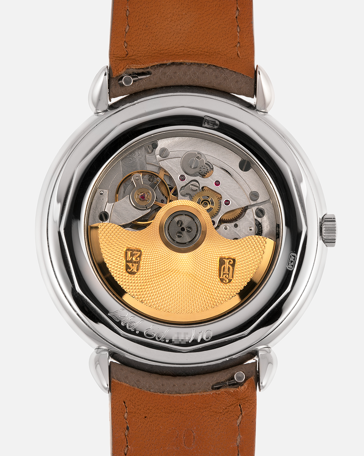 Brand: Urban Jurgensen
Year: 2020
Model: Big 8 London Edition
Material: Stainless Steel
Movement: Frederic Piguet cal. 1160
Case Diameter: 40mm Diameter 10.5mm Thickness
Strap: A Collected Man Taupe Grained Calf Strap, A Collected Man Tan Suede Strap and Urban Jurgensen Stainless Steel Tang Buckle