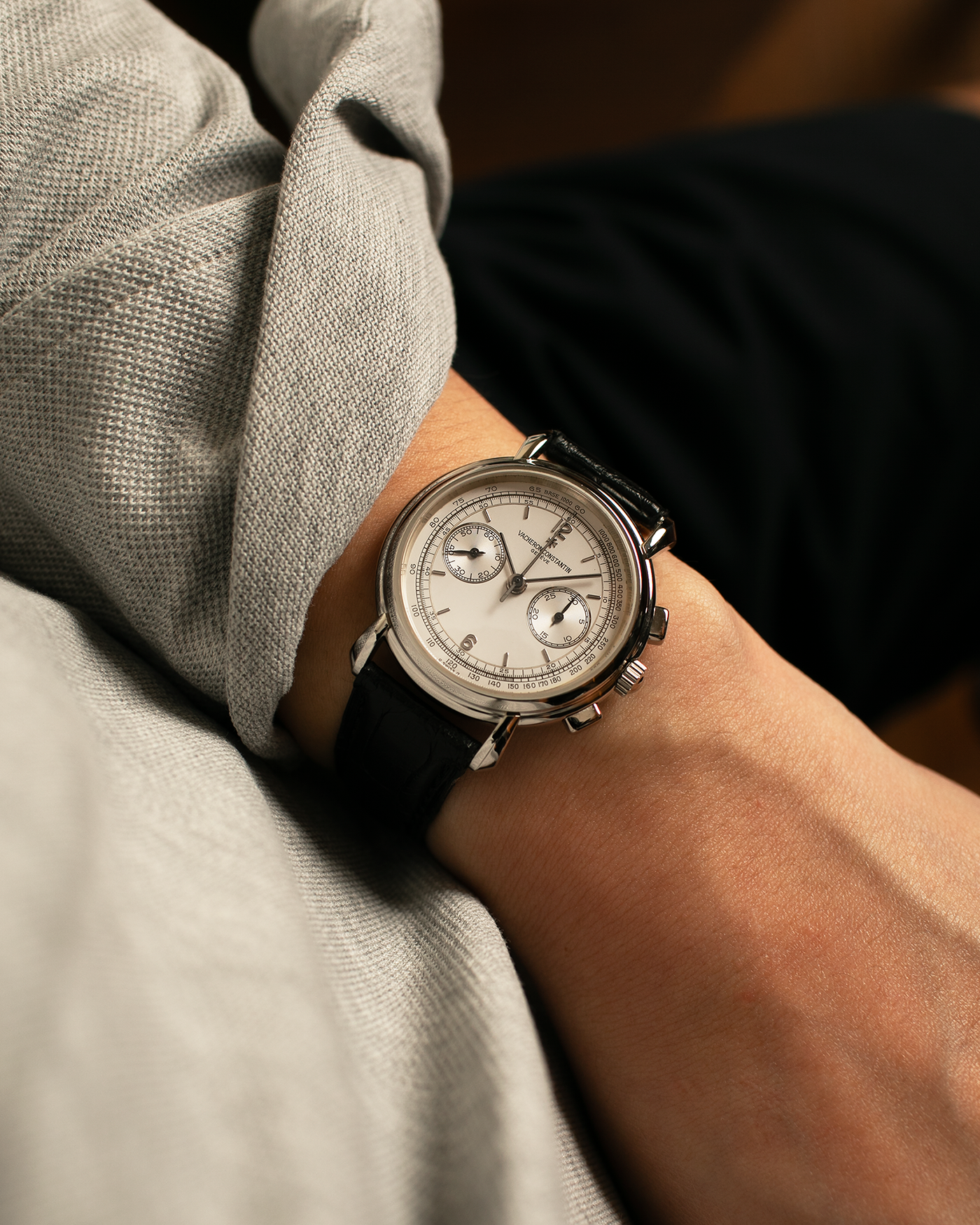 Brand: Vacheron Constantin
Year: 1990’s
Model: Les Historiques Chronograph
Reference: 47101
Material: Platinum 950
Movement: Vacheron Constantin Cal. 1140 (Lémania 2310 Based), Manual-Winding
Case Dimensions: 36mm Diameter 10.6mm Thickness
Lug Width: 18mm
Straps: Vacheron Constantin Black Alligator Strap with Platinum Vacheron Constantin Tang Buckle