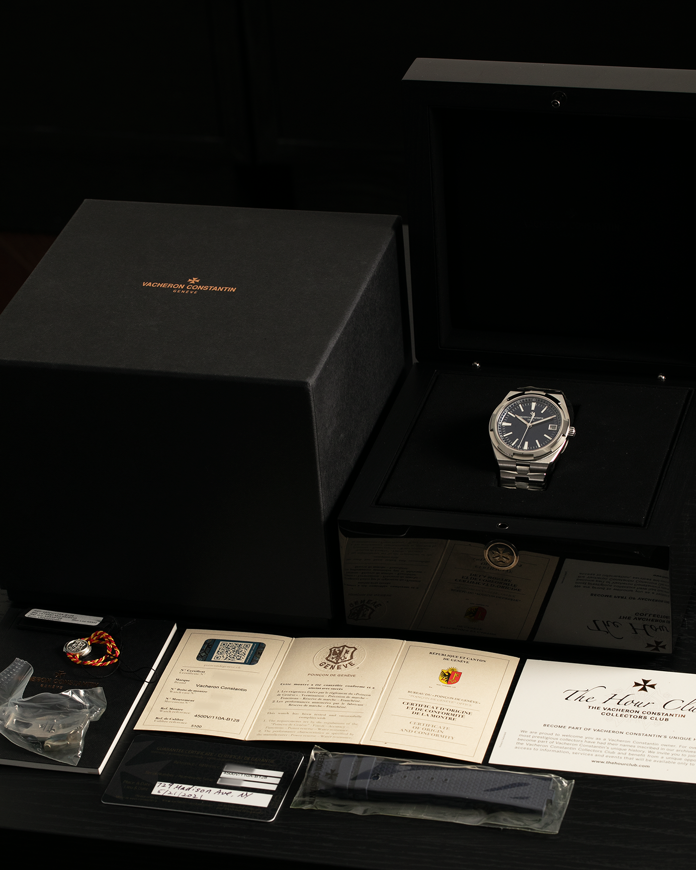 Brand: Vacheron Constantin 
Year: 2021
Model: Overseas
Reference Number: 4500V
Material: Stainless Steel
Movement: Vacheron Constantin Cal. 5500, Self-Winding
Case Diameter: 41mm
Bracelet/Strap: Vacheron Constantin Stainless Steel Integrated Bracelet, additional Vacheron Constantin Navy Blue Rubber Strap and Navy Blue Alligator Strap