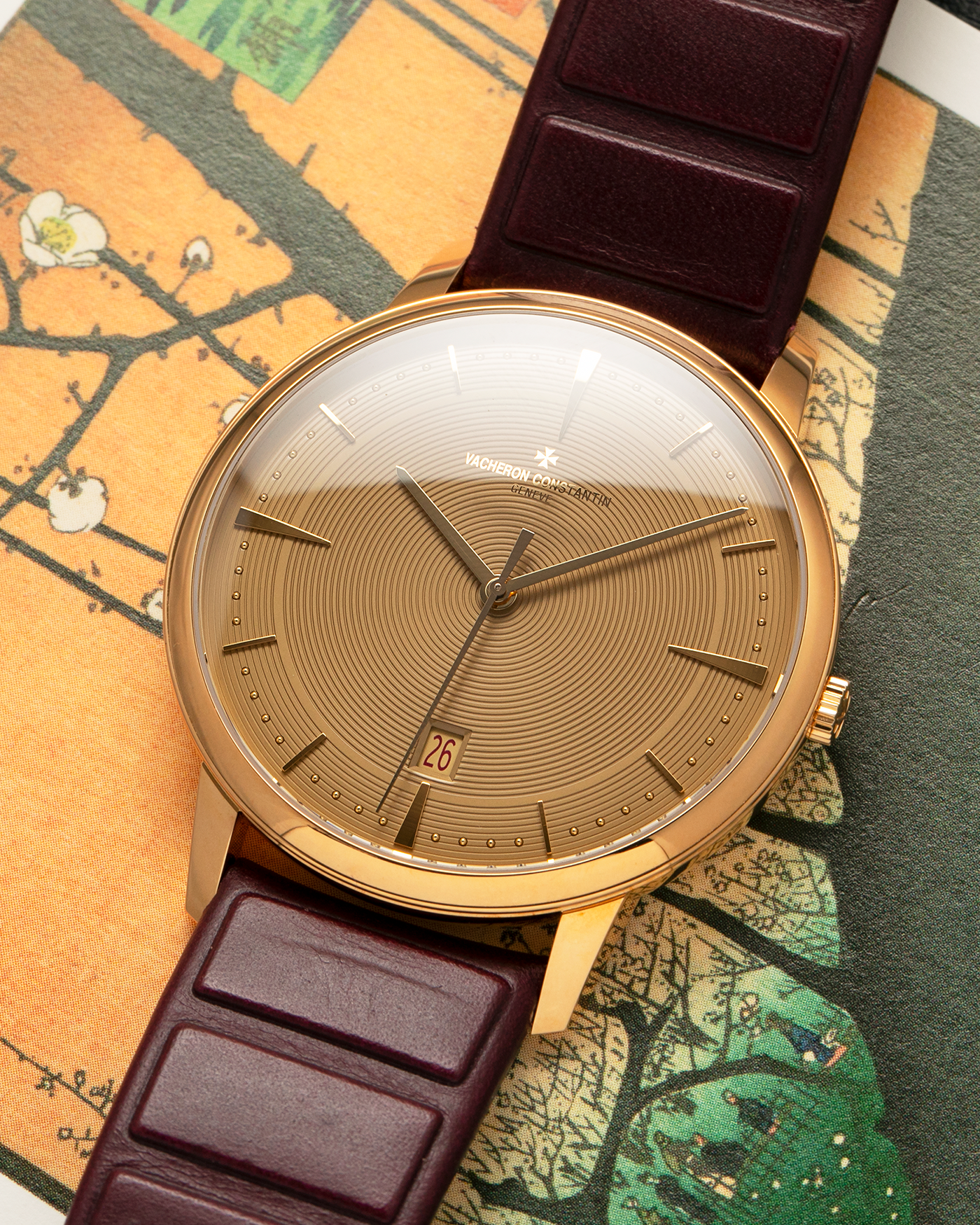 Brand: Vacheron Constantin
Year: 2024
Model: Patrimony Ora ïto 20th Anniversary, Limited to 100 Pieces
Reference: 85180/000J-H069
Material: 18-carat Yellow Gold
Movement: Vacheron Constantin Cal. 2450 Q6, Self-Winding
Case Dimensions: 40mm x 8.55mm (Lug-to-Lug 47mm)
Lug Width: 20mm
Strap: Vacheron Constantin Burgundy Embossed Calf Leather with Signed 18-carat Yellow Gold Tang Buckle