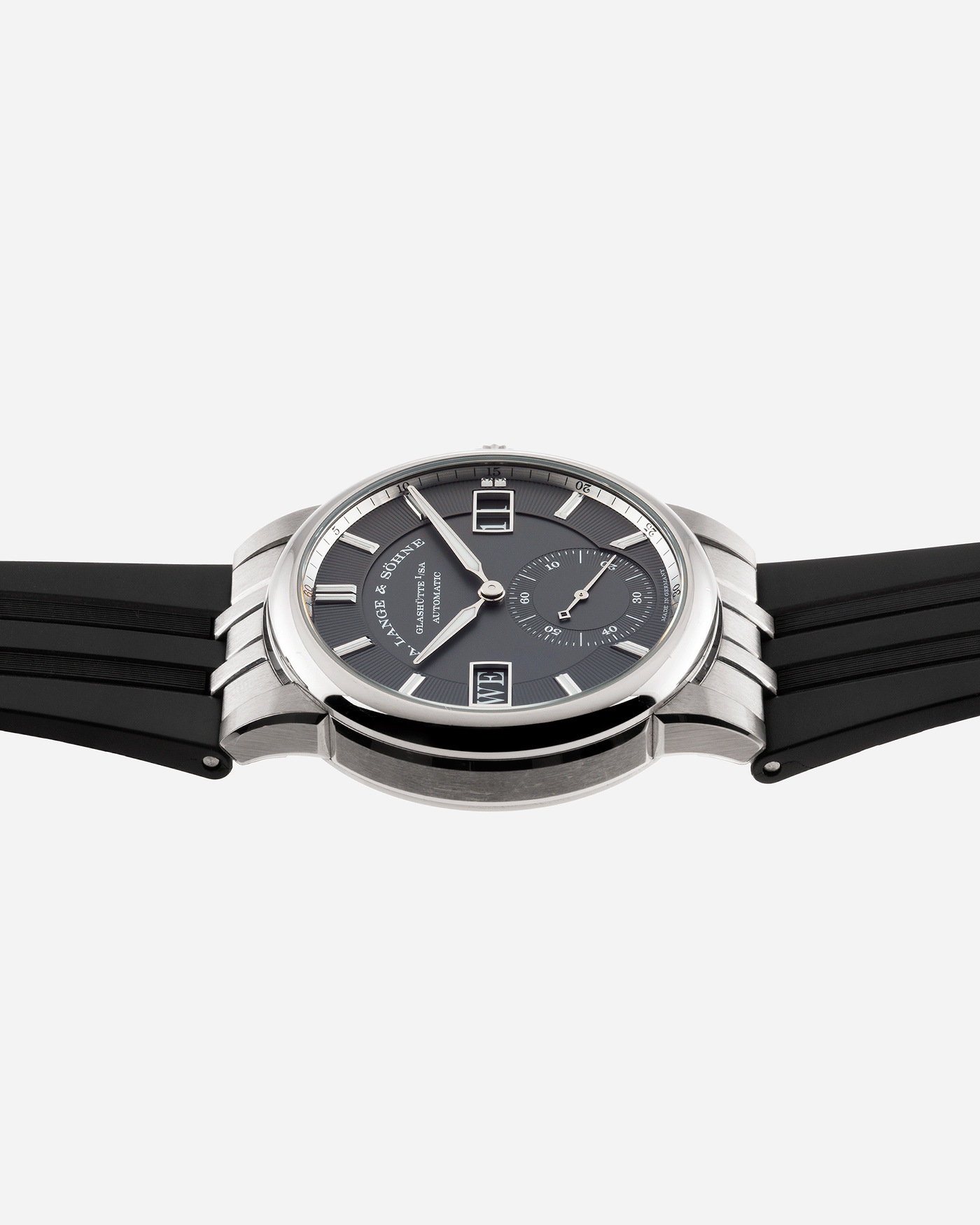 Brand: A. Lange & Sohne Year: 2021 Model: Datomatic Odysseus Ref Number: 363.038 Material: 18k White Gold Movement: Self-Winding In-House L155.1 Case Diameter: 38mm Bracelet/Strap: A. Lange & Sohne Brown Leather Strap and Black Rubber Strap with signed 18k White Gold Tang Buckle