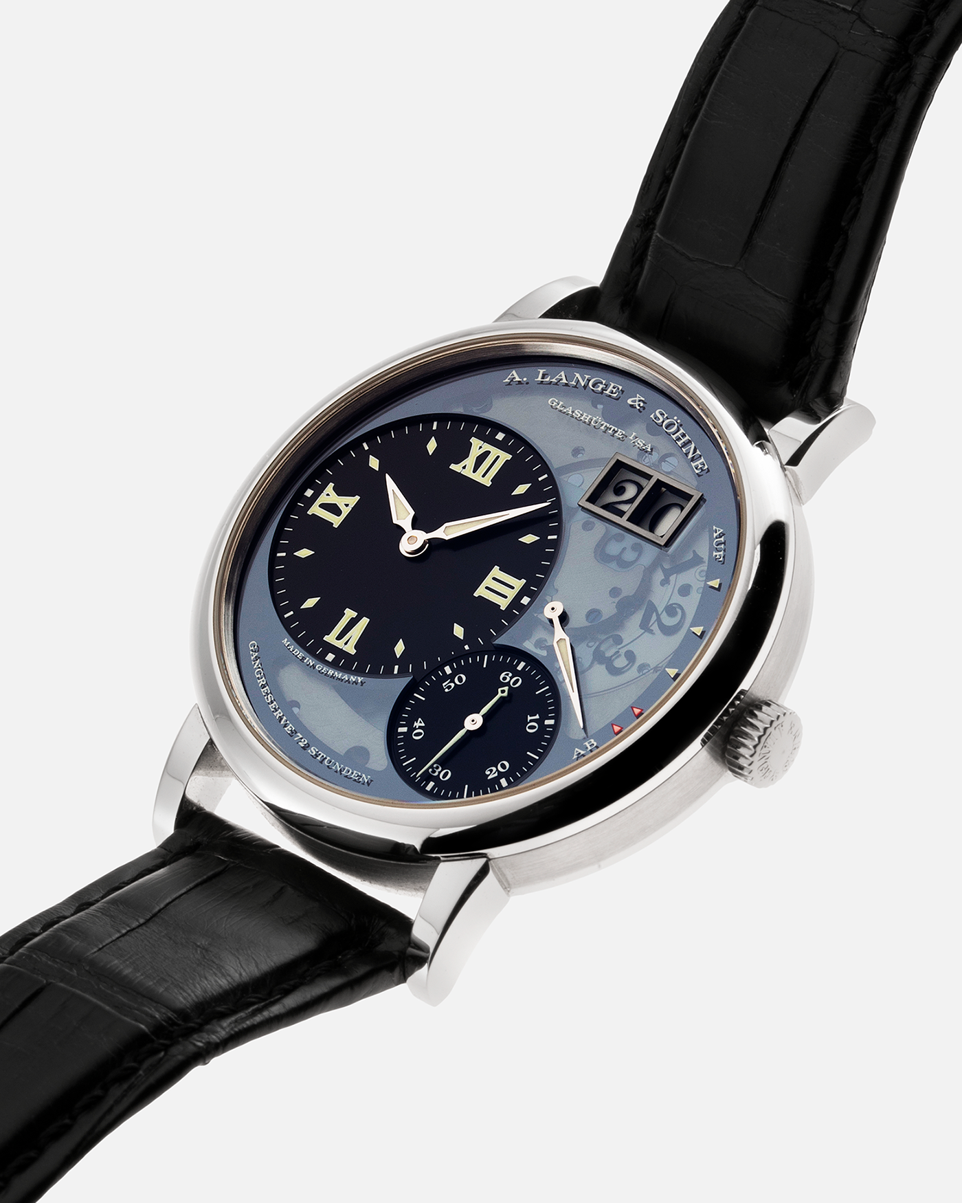 Brand: A. Lange & Sohne Year: 2014 Model: Grand Lange 1 Lumen Reference Number: 117.035 Material: Platinum Movement: Manual Winding L905.2 Case Diameter: 41mm Bracelet/Strap: A. Lange & Sohne Black Alligator Strap and Platinum Deployant Clasp