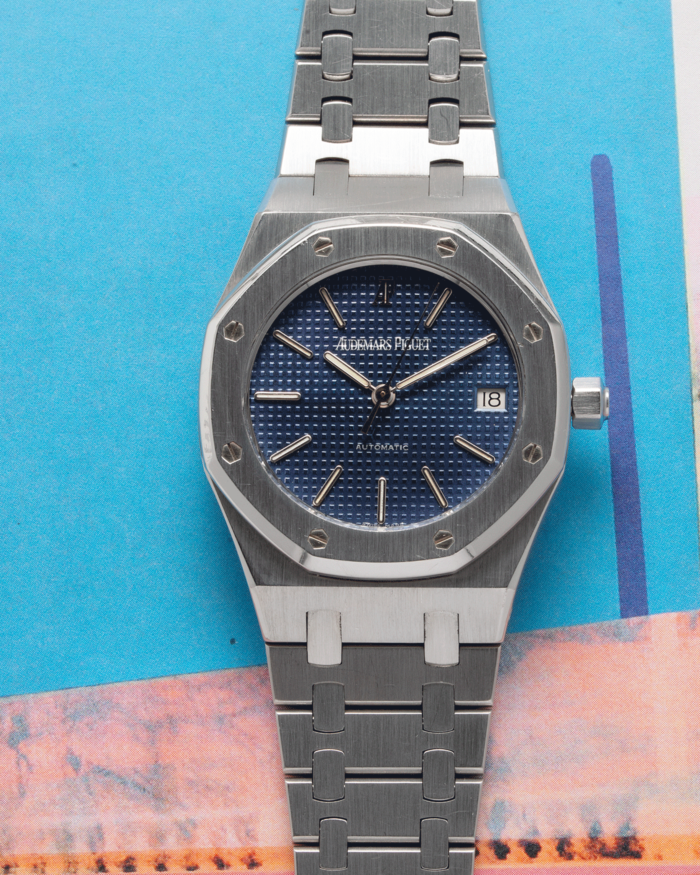 Brand: Audemars Piguet Year: 1999 Model: Royal Oak Reference Number: 14790 Material: Stainless Steel Movement: Cal. 2225 Case Diameter: 36mm Bracelet: Audemars Piguet Integrated Stainless Steel Bracelet