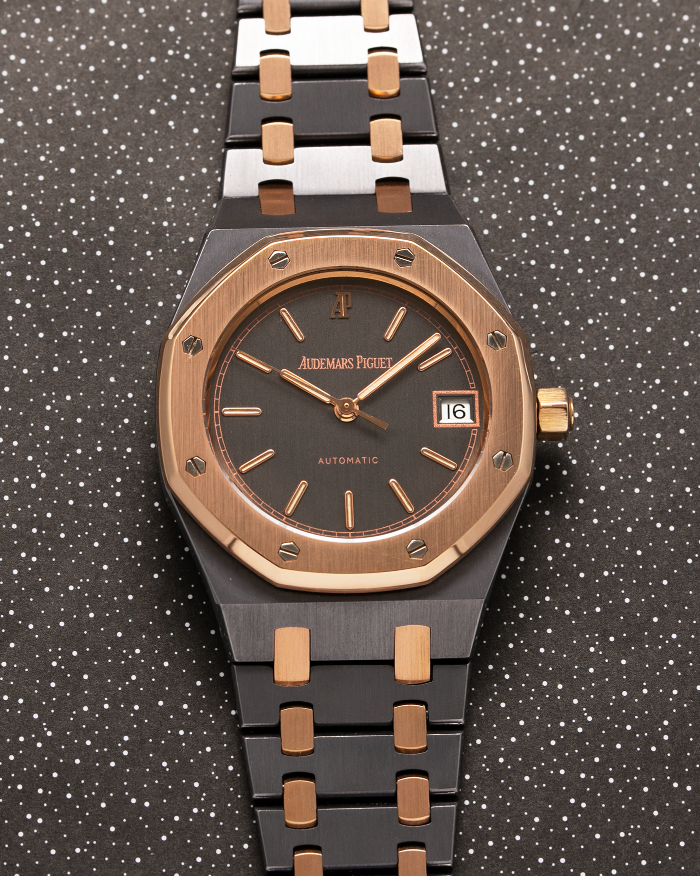 Brand: Audemars Piguet Year: 1990’s Model: Royal Oak Reference Number: 14790TR Material: Tantalum and Rose Gold Movement: Cal. 2225 Case Diameter: 36mm Bracelet: Audemars Piguet Integrated Tantalum and Rose Gold Bracelet