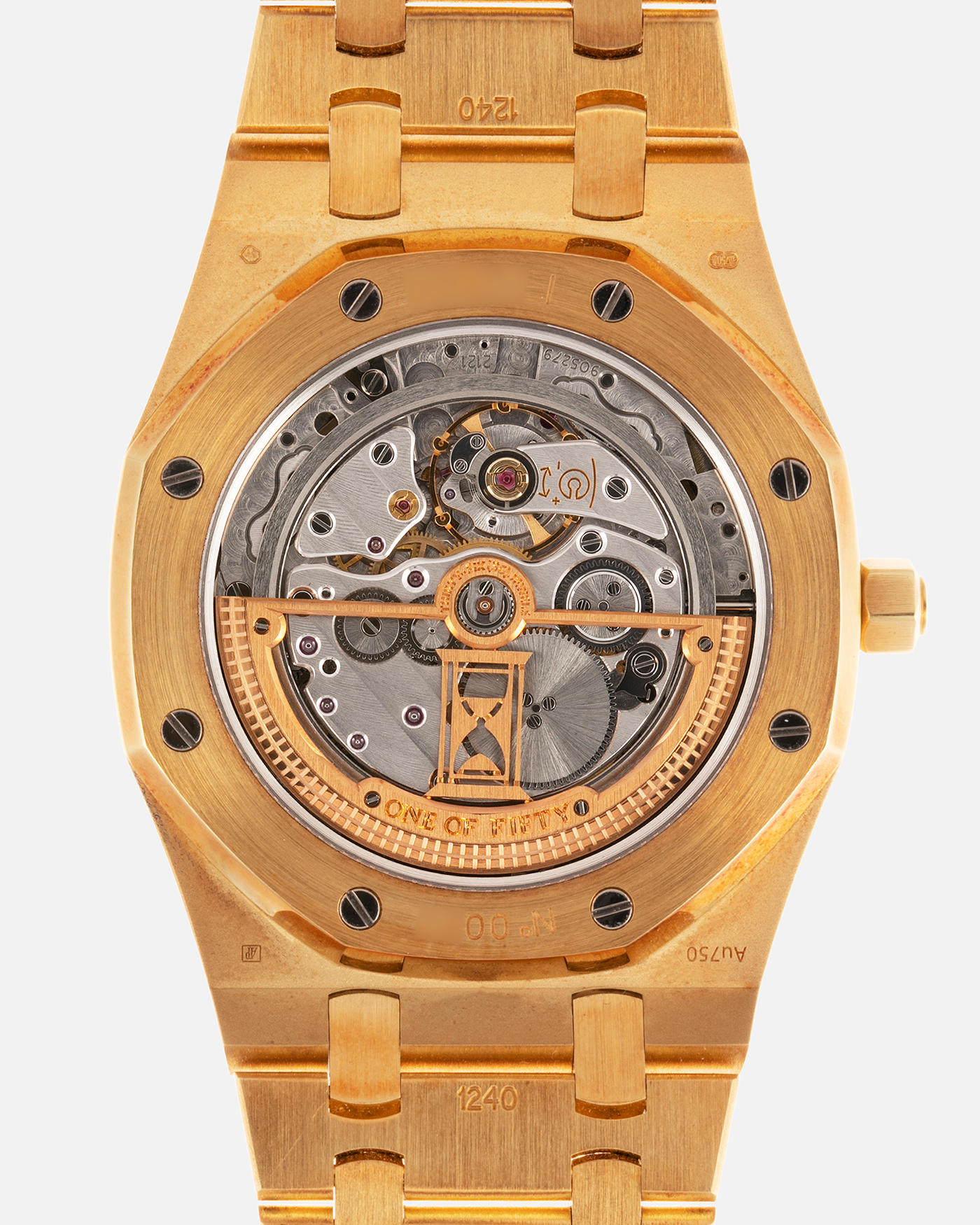 Brand: Audemars Piguet Year: 2015 Model: Royal Oak The Hour Glass Edition Reference Number: 15205 / 15202 Material: 18ct Yellow Gold Movement: Cal 2121 Case Diameter: 39mm Bracelet: Audemars Piguet Integrated 18ct Yellow Gold Bracelet