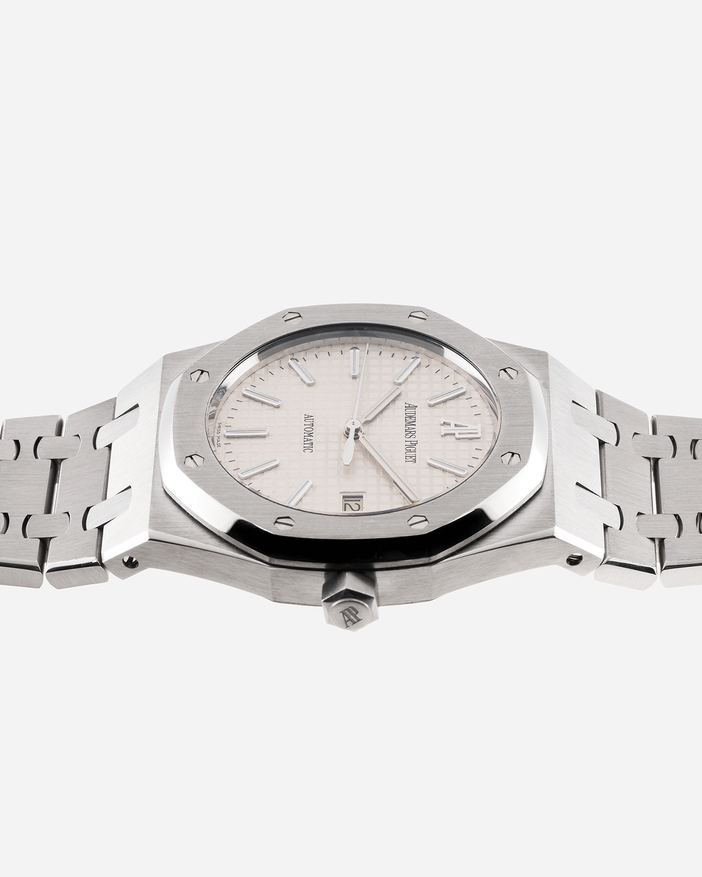 Brand: Audemars Piguet Year: 2012 Model: Royal Oak Reference Number: 15300ST Material: Stainless Steel Movement: Cal 3120 Case Diameter: 39mm Bracelet: Audemars Piguet Integrated Stainless Steel Bracelet