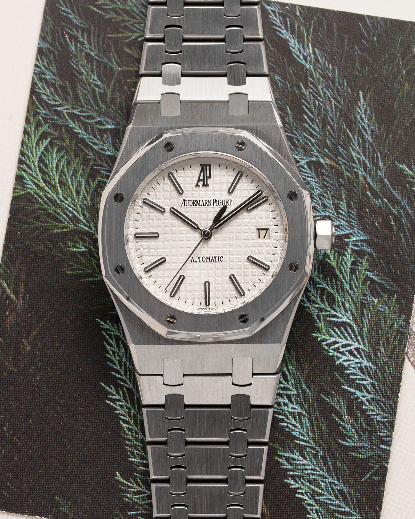 Brand: Audemars Piguet Year: 2012 Model: Royal Oak Reference Number: 15300ST Material: Stainless Steel Movement: Cal 3120 Case Diameter: 39mm Bracelet: Audemars Piguet Integrated Stainless Steel Bracelet