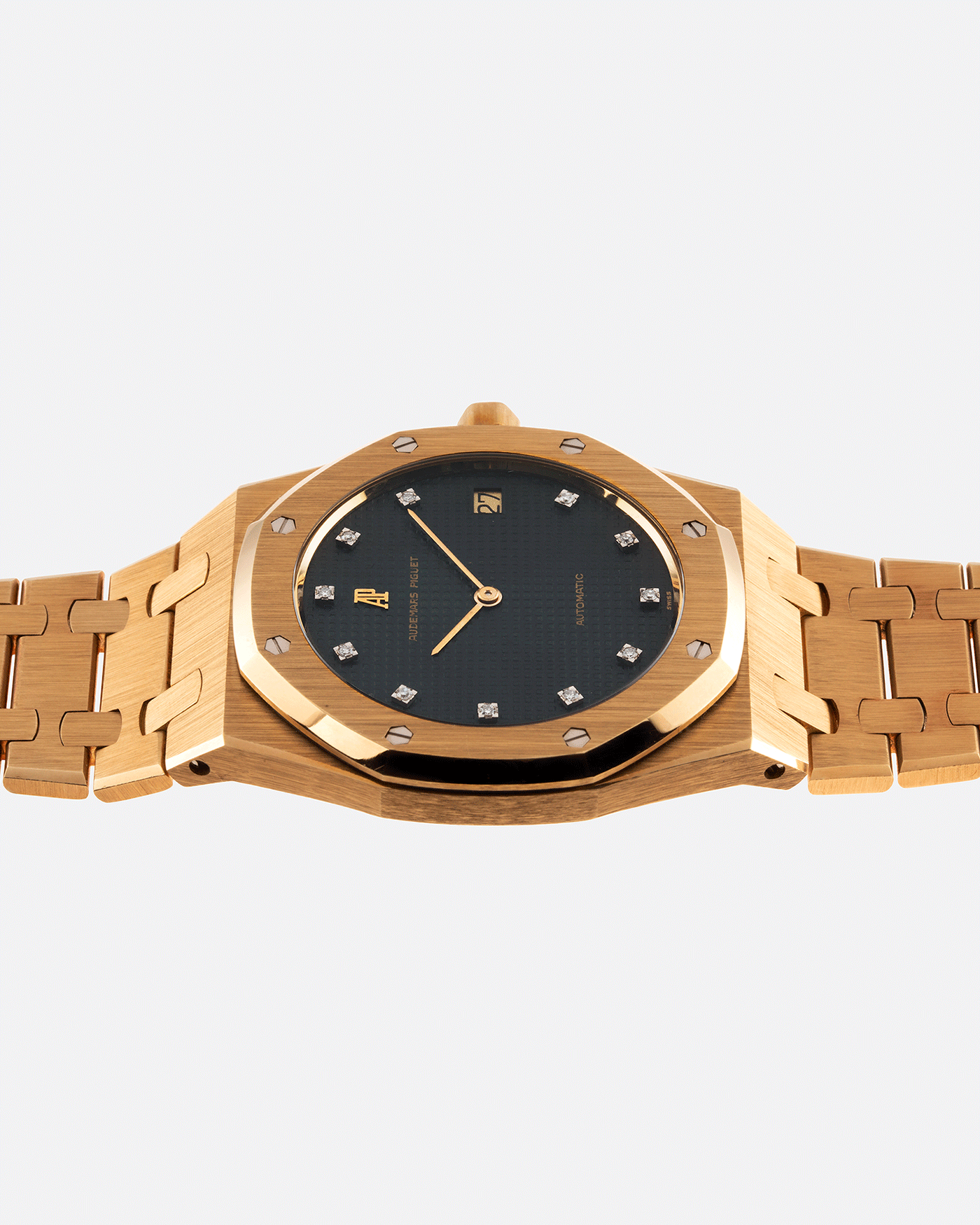 Brand: Audemars Piguet Year: 1980’s Model: Royal Oak Reference Number: 5402BA Material: 18k Yellow Gold Movement: Cal 2121 Case Diameter: 39mm Bracelet: Audemars Piguet Integrated 18k Yellow Gold Bracelet