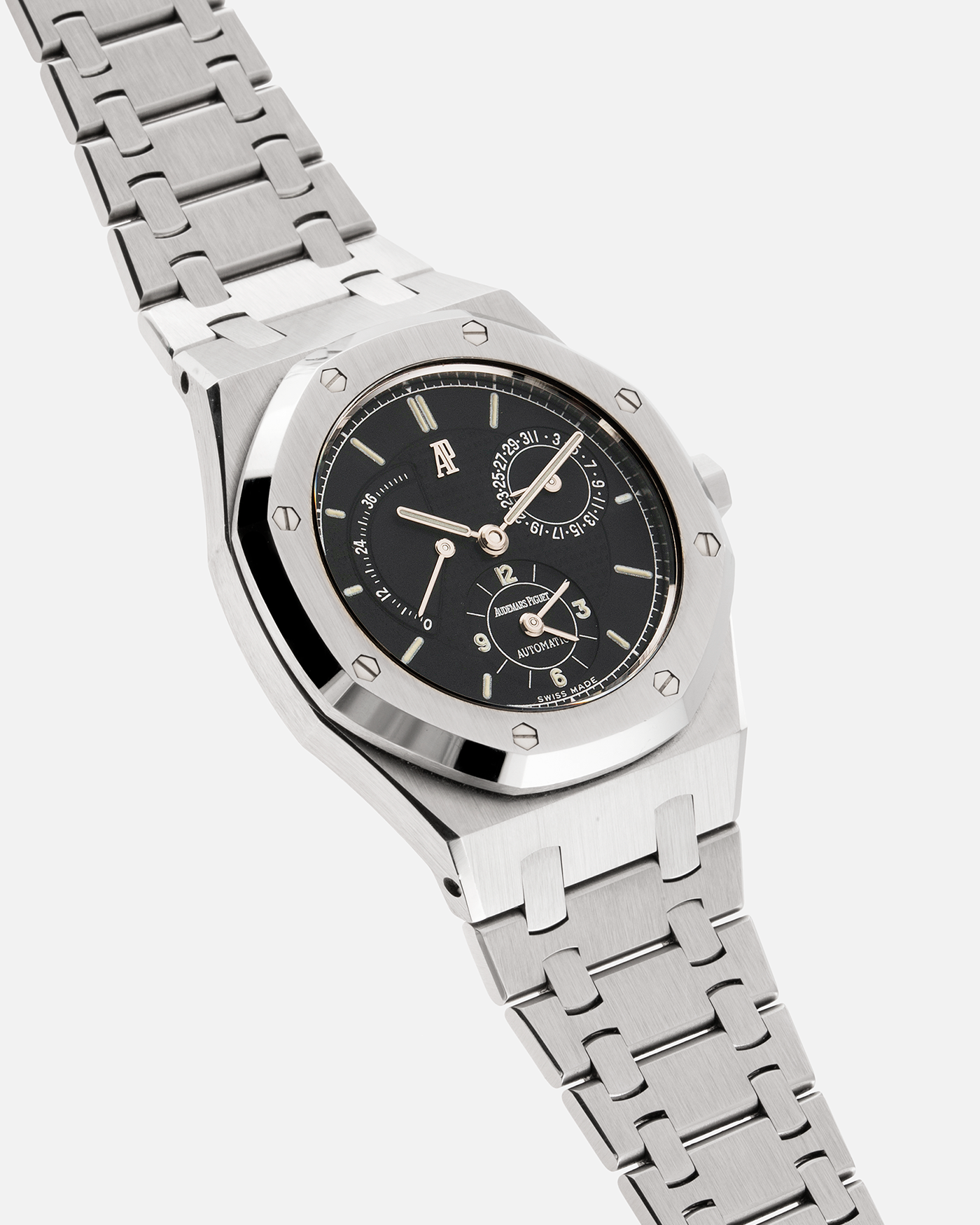 Brand: Audemars Piguet Year: 1990’s Model: Royal Oak Reference Number: 25730ST Material: Stainless Steel Movement: Cal. 2229-2845 Case Diameter: 36mm Bracelet: Audemars Piguet Integrated Stainless Steel Bracelet