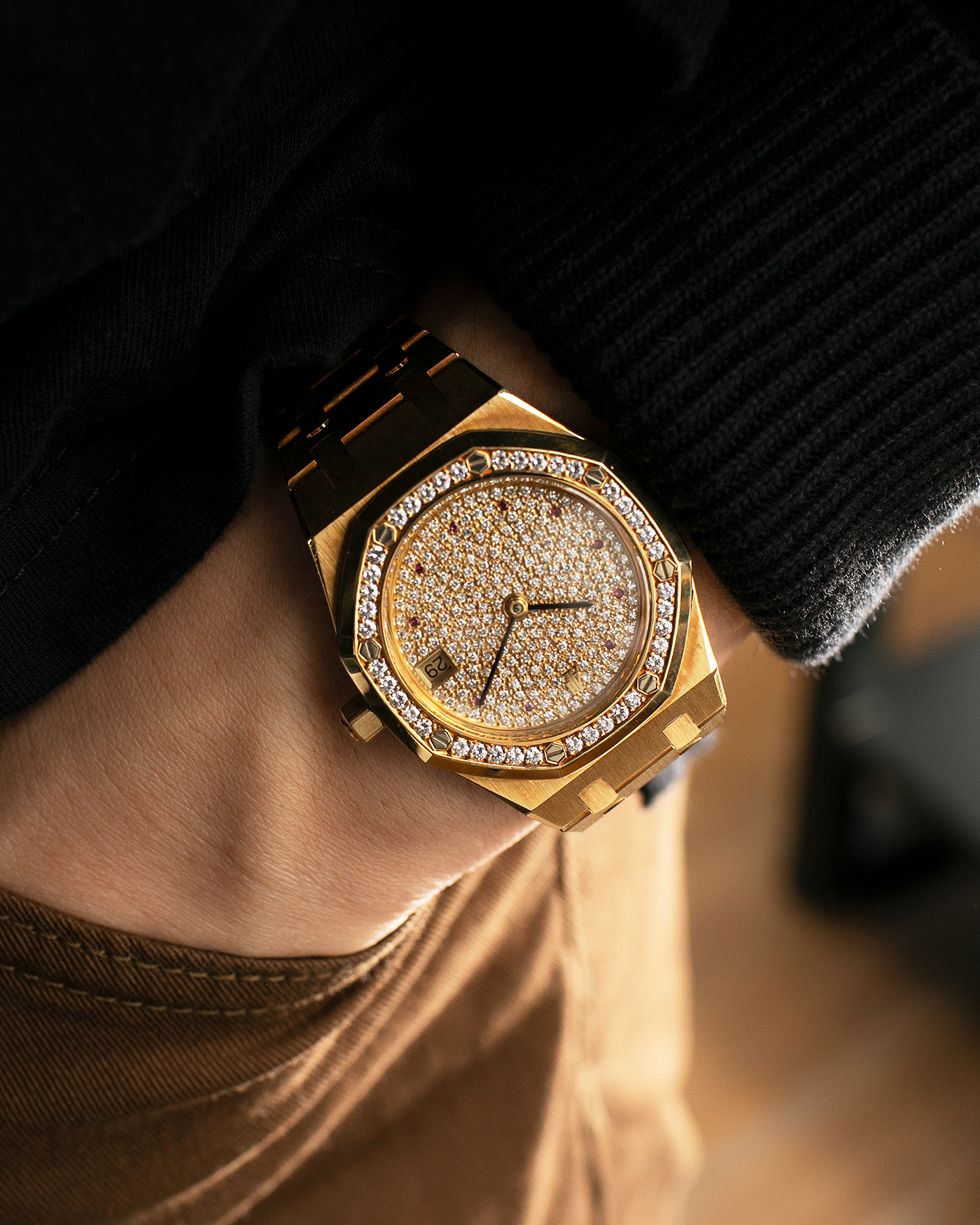 Audemars piguet diamond sales encrusted
