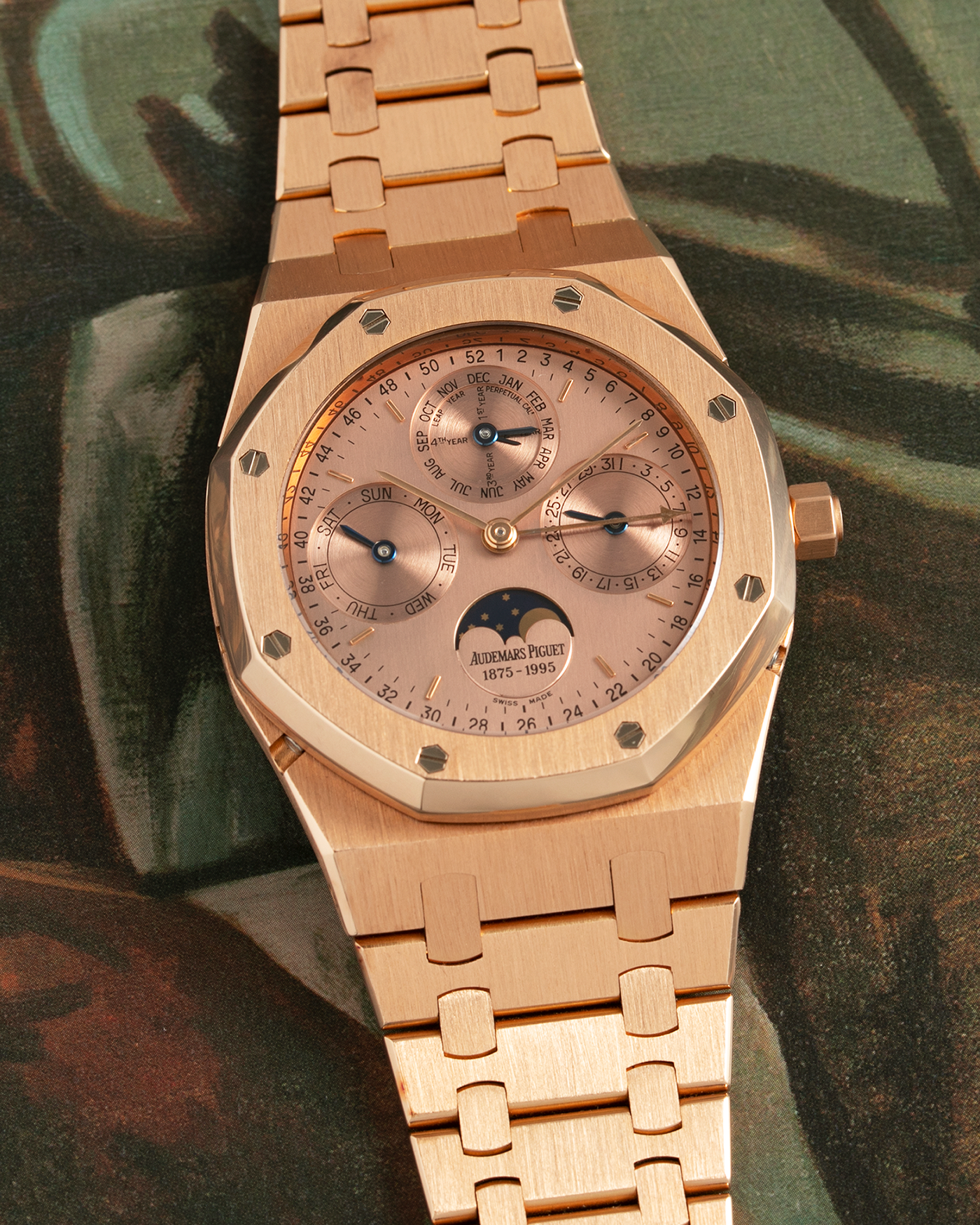 Brand: Audemars Piguet Year: 1995 Model: Royal Oak Reference Number: 25810 Material: 18k Rose Gold Movement: Cal. 2120/2802 Case Diameter: 39mm Bracelet: 18k Rose Gold Audemars Piguet Integrated Bracelet