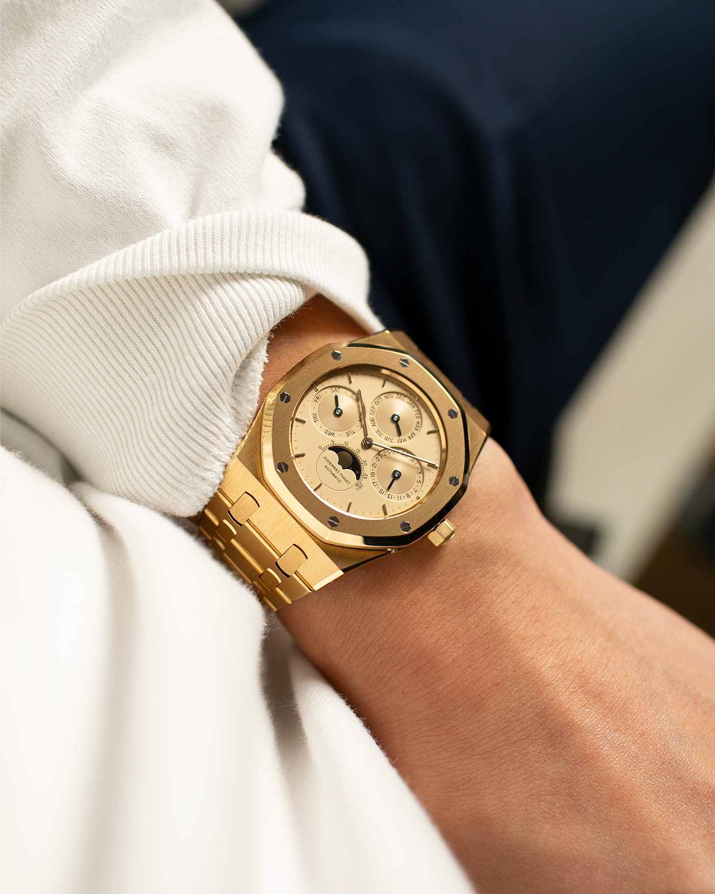 Royal oak yellow gold on sale