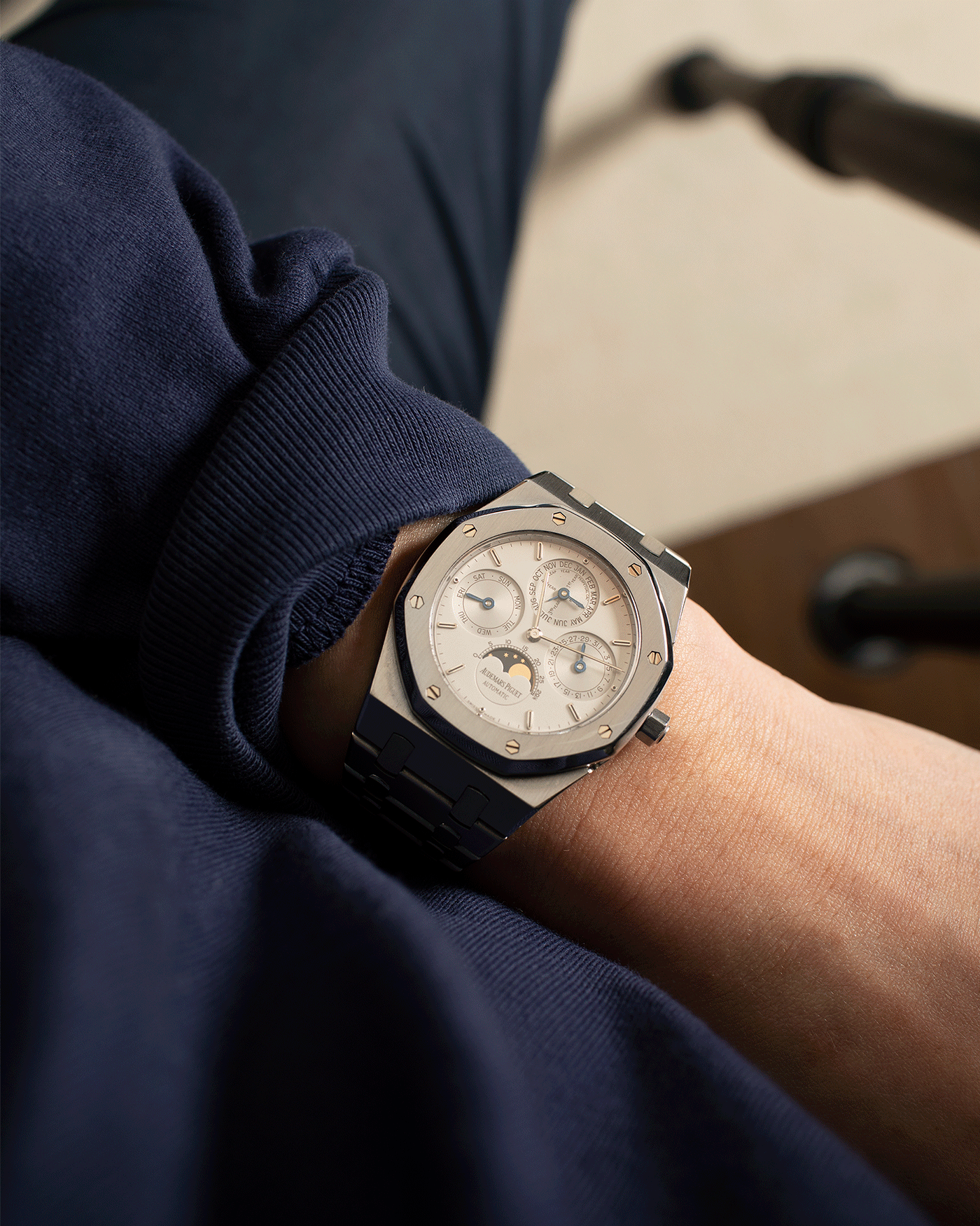 Brand: Audemars Piguet Year: 2002 Model: Royal Oak Reference Number: 25820 Material: Stainless Steel Movement: Cal. 2120/2802 Case Diameter: 39mm Bracelet: Audemars Piguet Integrated Stainless Steel Bracelet