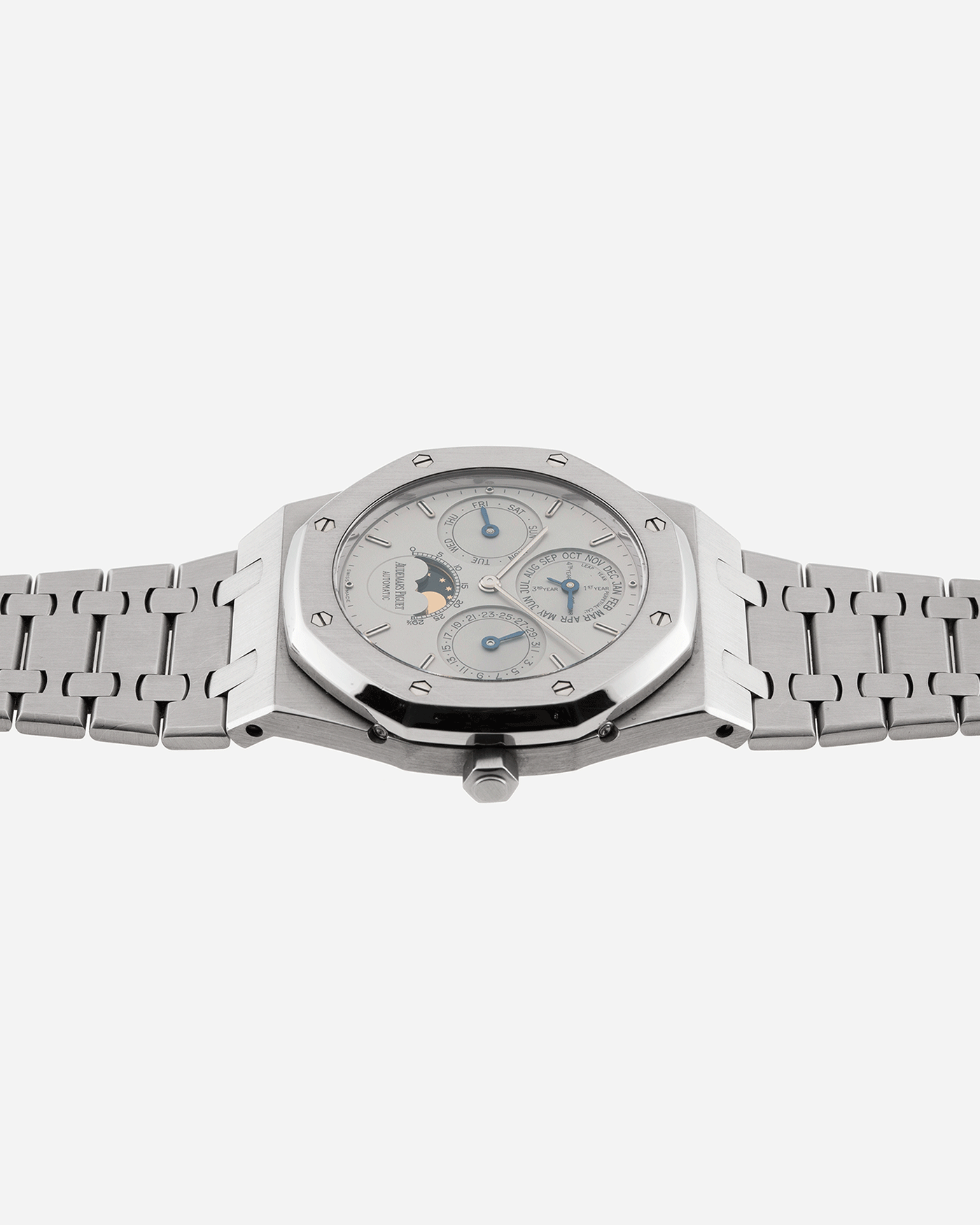 Brand: Audemars Piguet Year: 2002 Model: Royal Oak Reference Number: 25820 Material: Stainless Steel Movement: Cal. 2120/2802 Case Diameter: 39mm Bracelet: Audemars Piguet Integrated Stainless Steel Bracelet