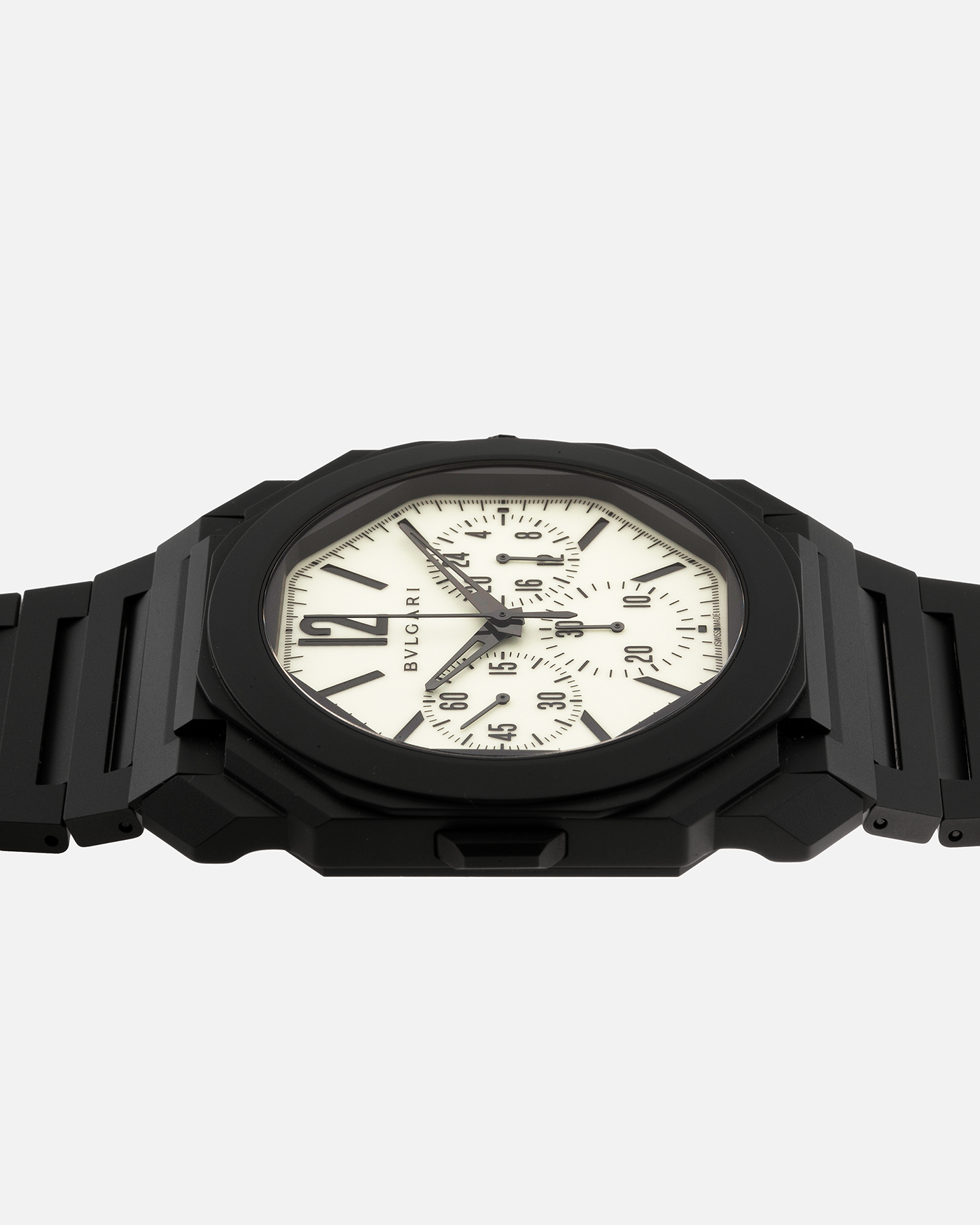 Brand: Bvlgari Year: 2021 Model: Octo Finissimo Nuclear Option for the Rake and Revolution Material: Sand Blasted Black Ceramic Movement: Bvlgari BVL 318 Case Diameter: 40mm Bracelet: Bvlgari Integrated Sand Blasted Ceramic Bracelet