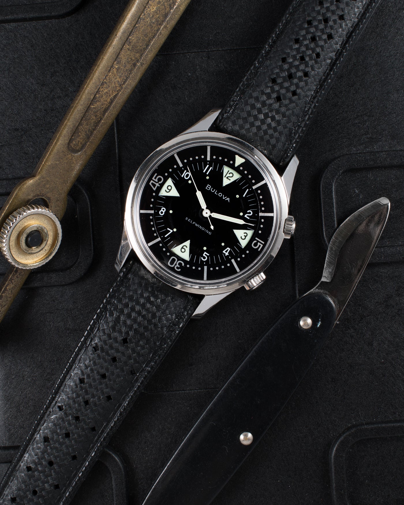 Bulova divers watch vintage on sale