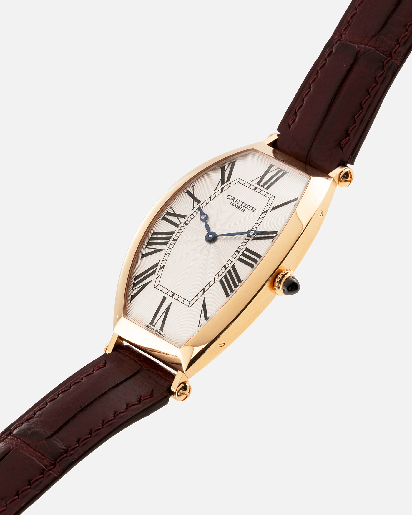 Brand: Cartier Year: 2006 Model: CPCP Collection Prive Tonneau XL Reference: 2802H Material: 18k Rose Gold Movement: Can 9790MC Case Diameter: 43.4mmX29.4mm Strap: Cartier Oxblood Alligator Strap with 18k Rose Gold Deployant Clasp