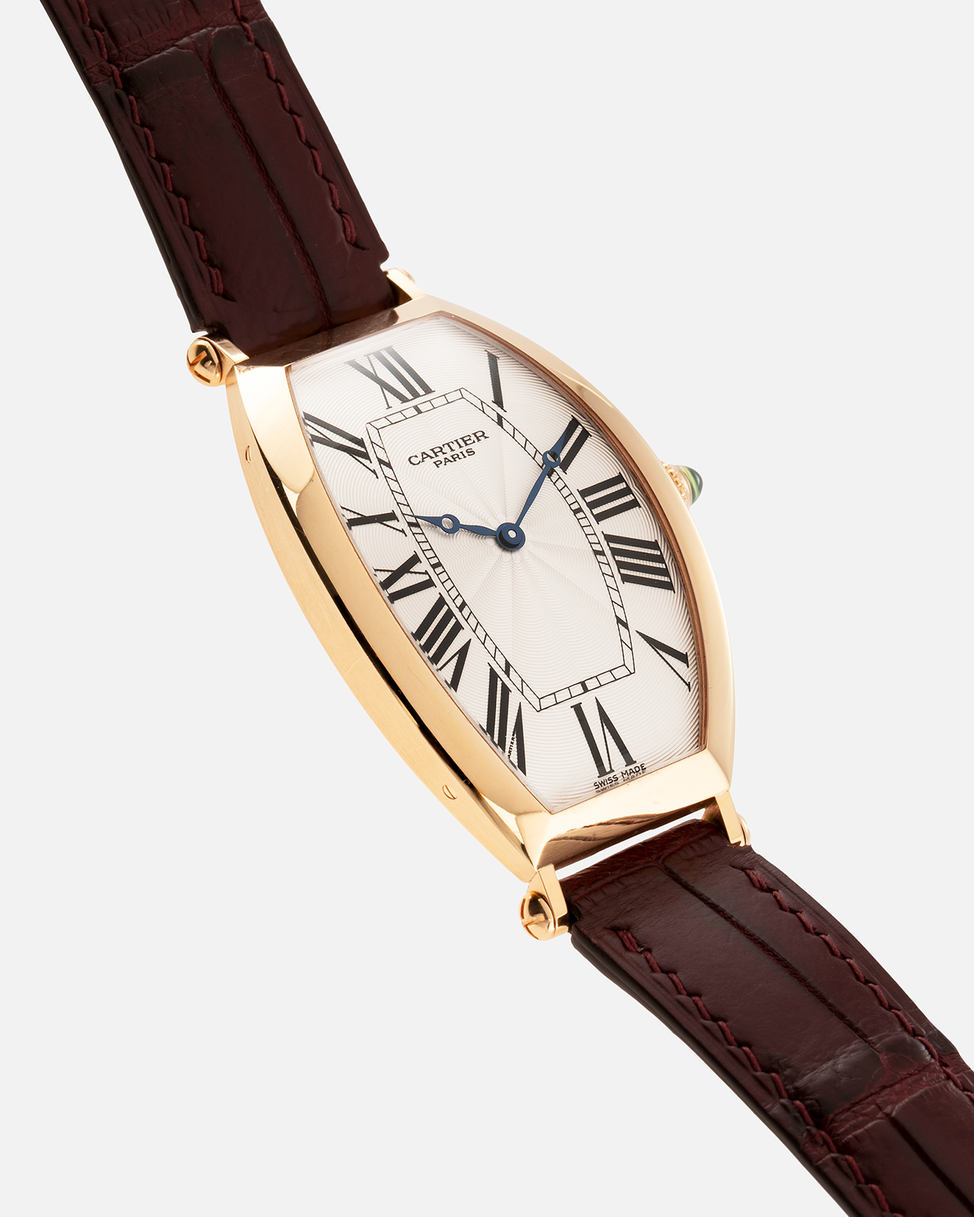 Brand: Cartier Year: 2006 Model: CPCP Collection Prive Tonneau XL Reference: 2802H Material: 18k Rose Gold Movement: Can 9790MC Case Diameter: 43.4mmX29.4mm Strap: Cartier Oxblood Alligator Strap with 18k Rose Gold Deployant Clasp