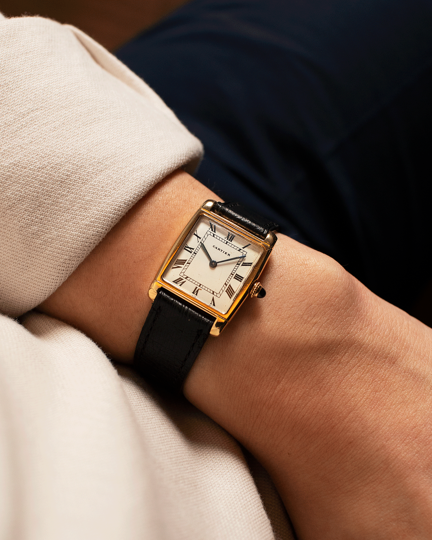 Cartier tank vs discount reverso
