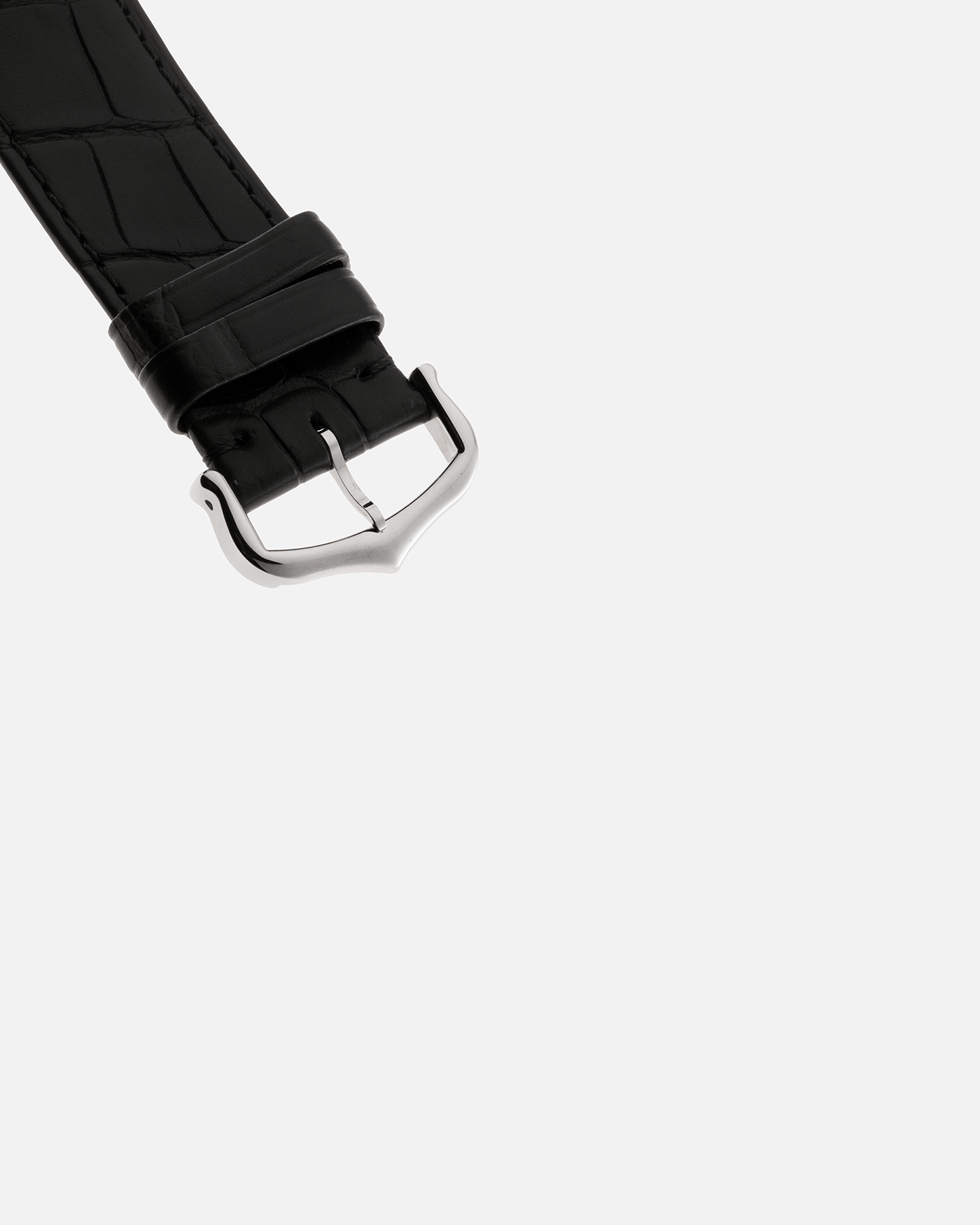 Brand: Cartier Year: 2021 Model: Santos-Dumont XL Reference Number: CRW2SA0025 Material: Stainless Steel Case and 18-carat Rose Gold Bezel Movement: Cartier Cal. 430 MC, Manual-Winding Case Diameter: 46.6mm x 33.9mm x 7.5mm Bracelet / Strap: Cartier Anthracite Grey Alligator Leather Strap with Signed Stainless Steel Tang Buckle