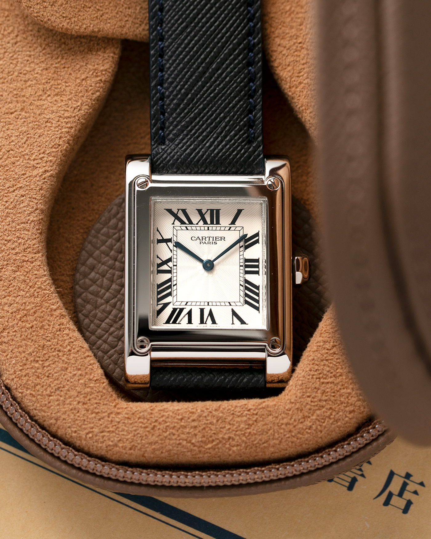 Cartier tank a vis best sale