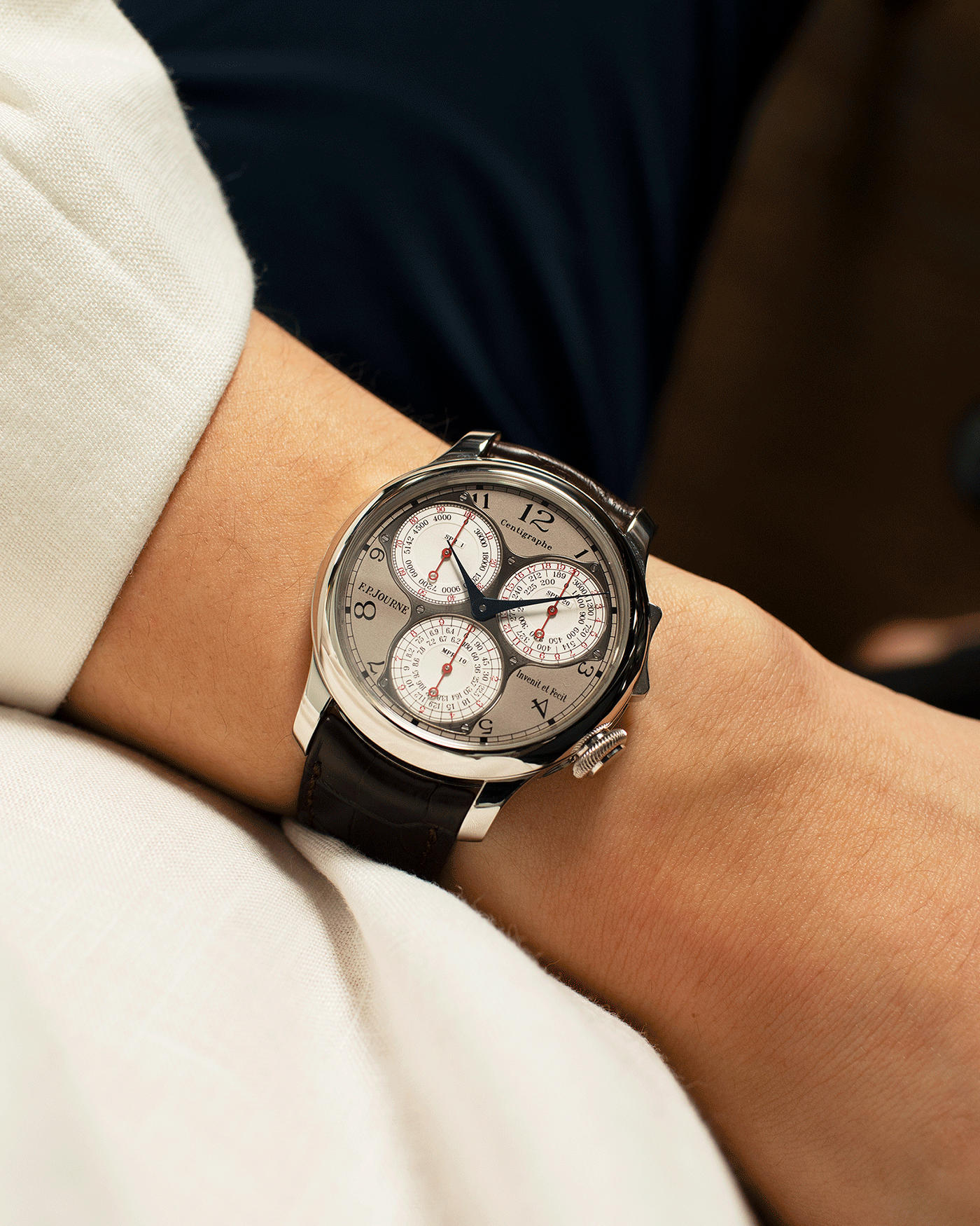 Brand: F.P. Journe Year: 2017 Model: Centigraphe Souverain Material: Platinum Movement: in-house FP Journe Caliber 1506 Case Diameter: 40mm Bracelet/Strap: F.P. Journe Dark Brown Alligator Strap with Platinum Signed Tang Buckle
