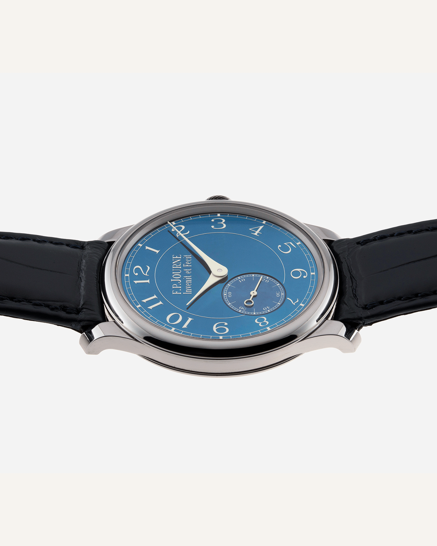 Brand: F.P. Journe Year: 2019 Model: Chronometre Bleu Material: Tantalum Movement: in-house FPJ calibre 1304 Case Diameter: 39mm Bracelet/Strap: F.P. Journe Blue Alligator and Tantalum Tang Buckle