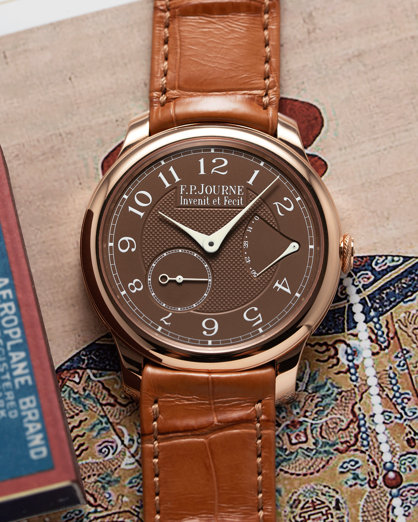 Brand: F.P. Journe Year: 2018 Model: Chronometre Souverain Havana  Material: 18k Rose Gold Movement: in-house FPJ calibre 1304 Case Diameter: 40mm Bracelet/Strap: F.P. Journe Brown Alligator and 18k Rose Gold Tang Buckle