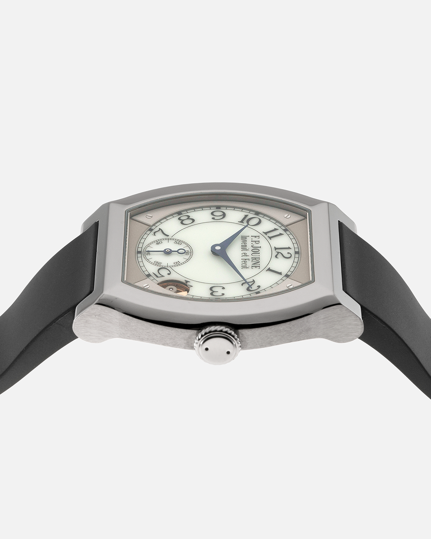 Brand: F.P. Journe Year: 2022 Model: Elegante 40 Material: Titanium Movement: FPJ Calibre 1210 Case Diameter: 40mm Bracelet/Strap: F.P. Journe Blue Rubber Strap