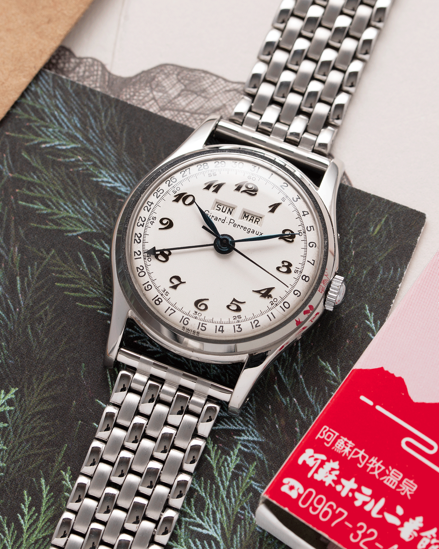 Girard Perregaux Triple Calendar Vintage Watch | S.Song Vintage Girard Perregaux Triple Calendar Vintage Watch | S.Song Vintage