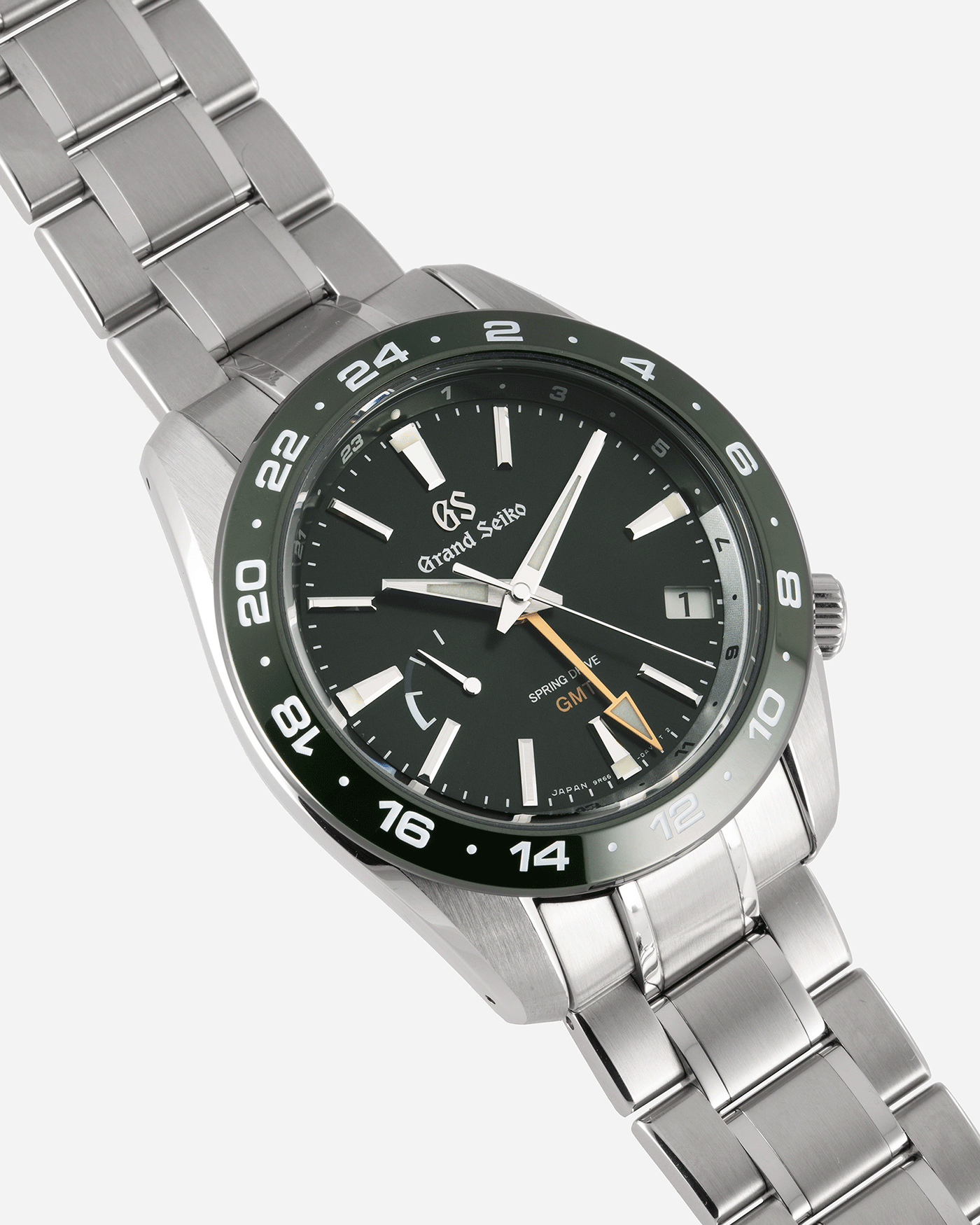 Brand: Grand Seiko Year: 2020 Reference Number: SBGE257 Spring Drive Material: Stainless Steel Movement: Cal. 9R66 Case Diameter: 40.5mm Bracelet: Grand Seiko Stainless Steel Bracelet