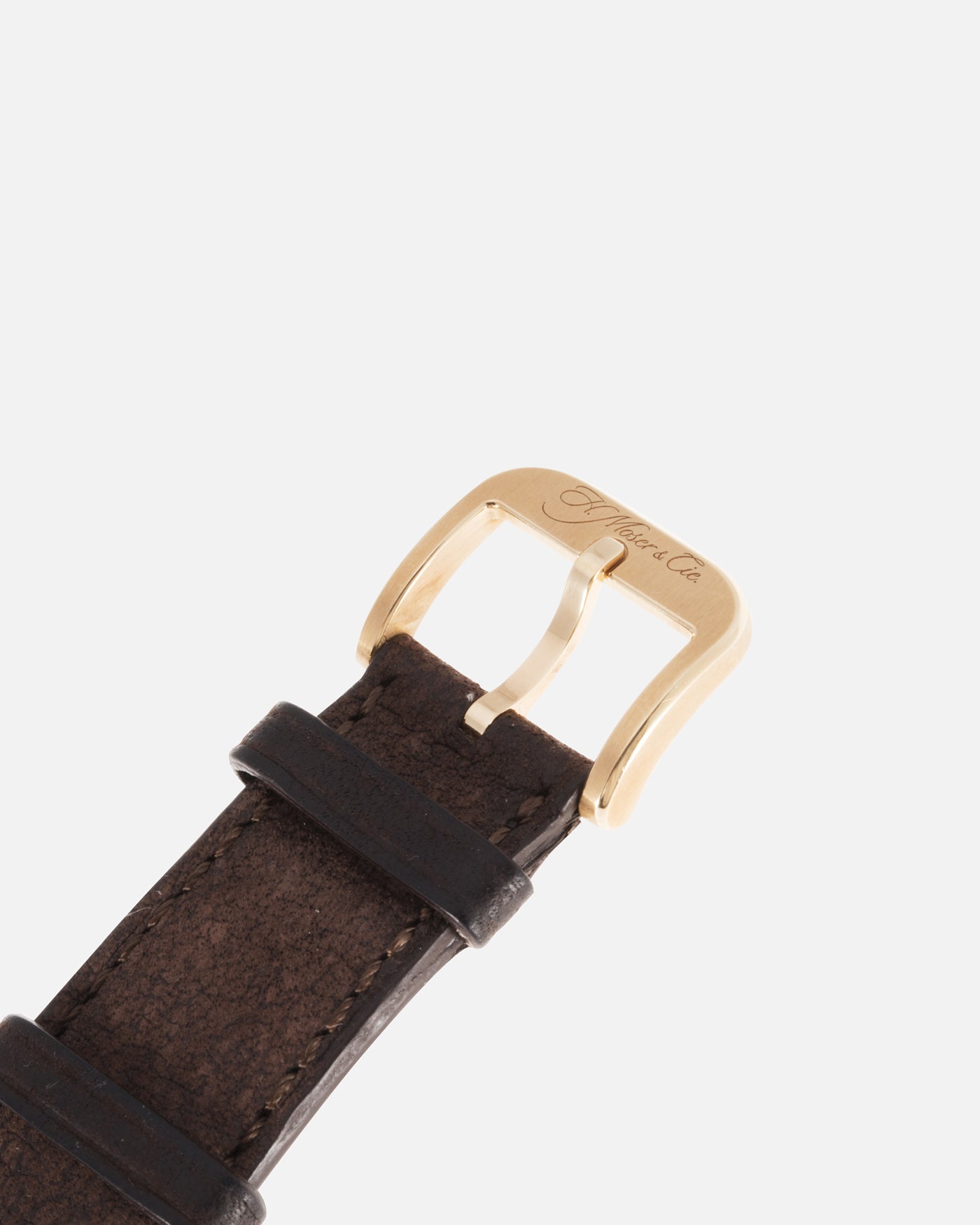 H.Moser & Cie Mayu Fumé Dial