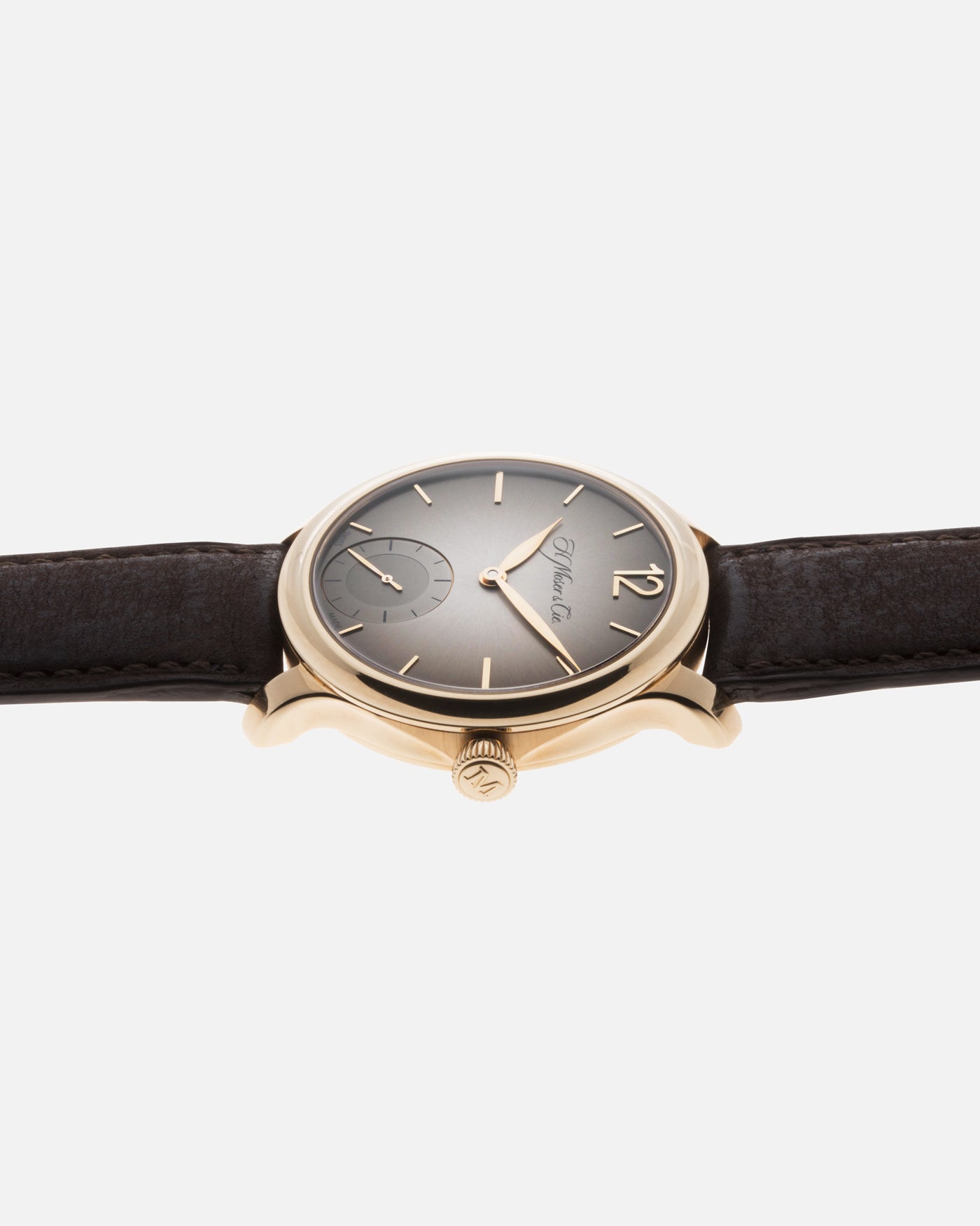 H.Moser & Cie Mayu Fumé Dial