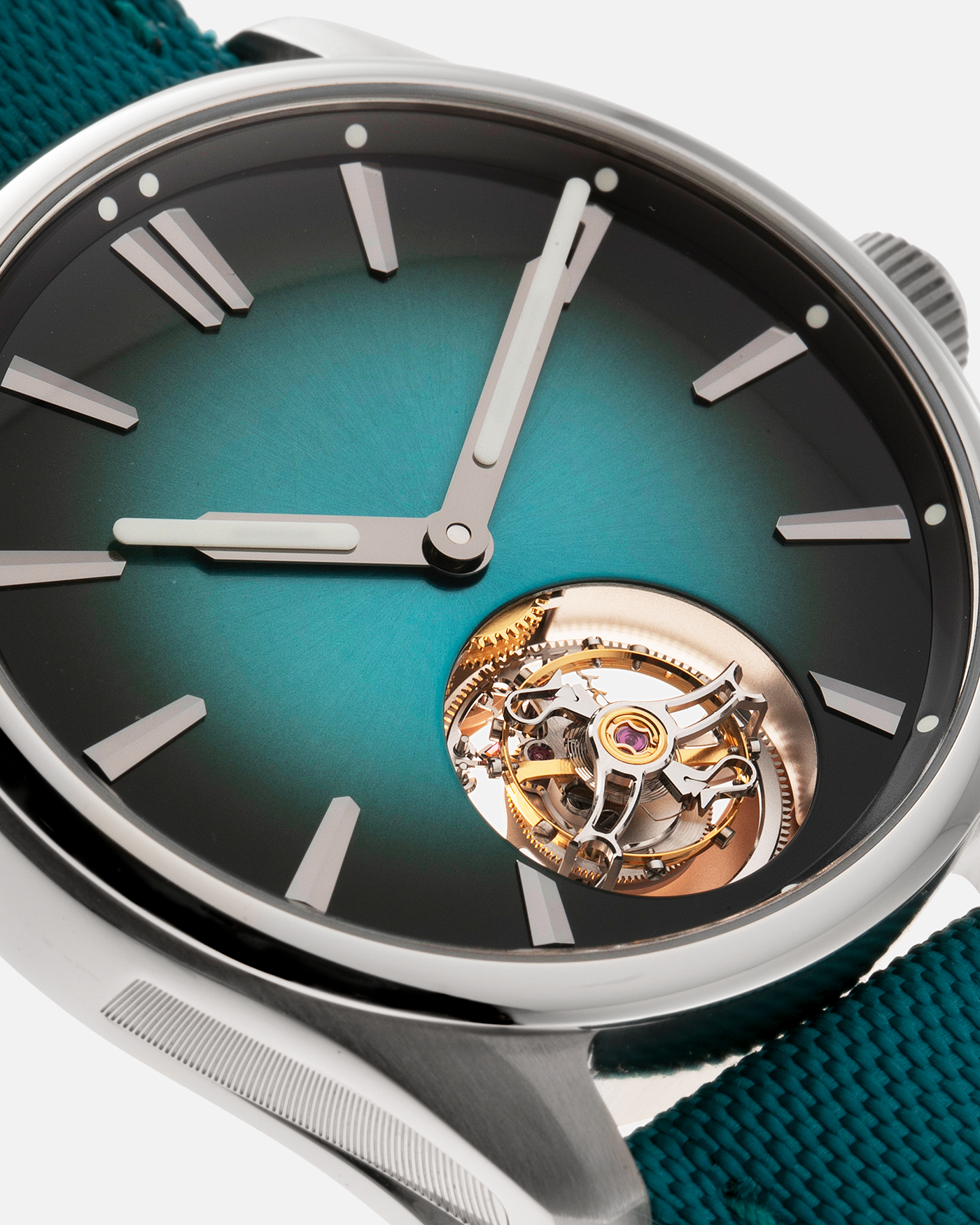 Brand: H.Moser & Cie Year: 2022 Model: Pioneer Tourbillon Material: Stainless Steel Movement: Cal. HMC 804 Case Diameter: 42.8mm Bracelet/Strap: H. Moser & Cie Blue Textile Strap with Stainless Steel Tang Buckle
