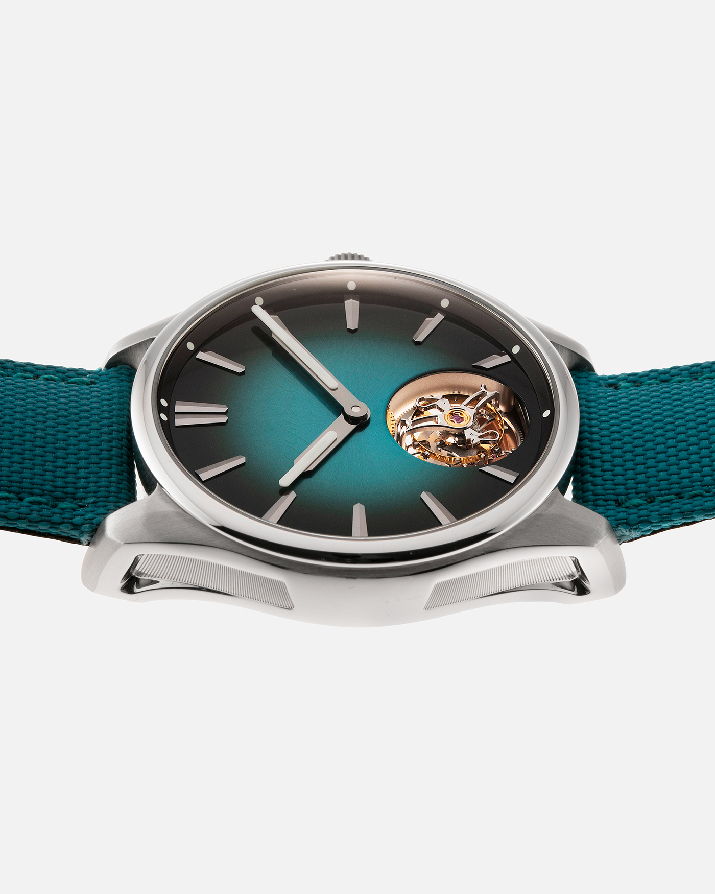 Brand: H.Moser & Cie Year: 2022 Model: Pioneer Tourbillon Material: Stainless Steel Movement: Cal. HMC 804 Case Diameter: 42.8mm Bracelet/Strap: H. Moser & Cie Blue Textile Strap with Stainless Steel Tang Buckle