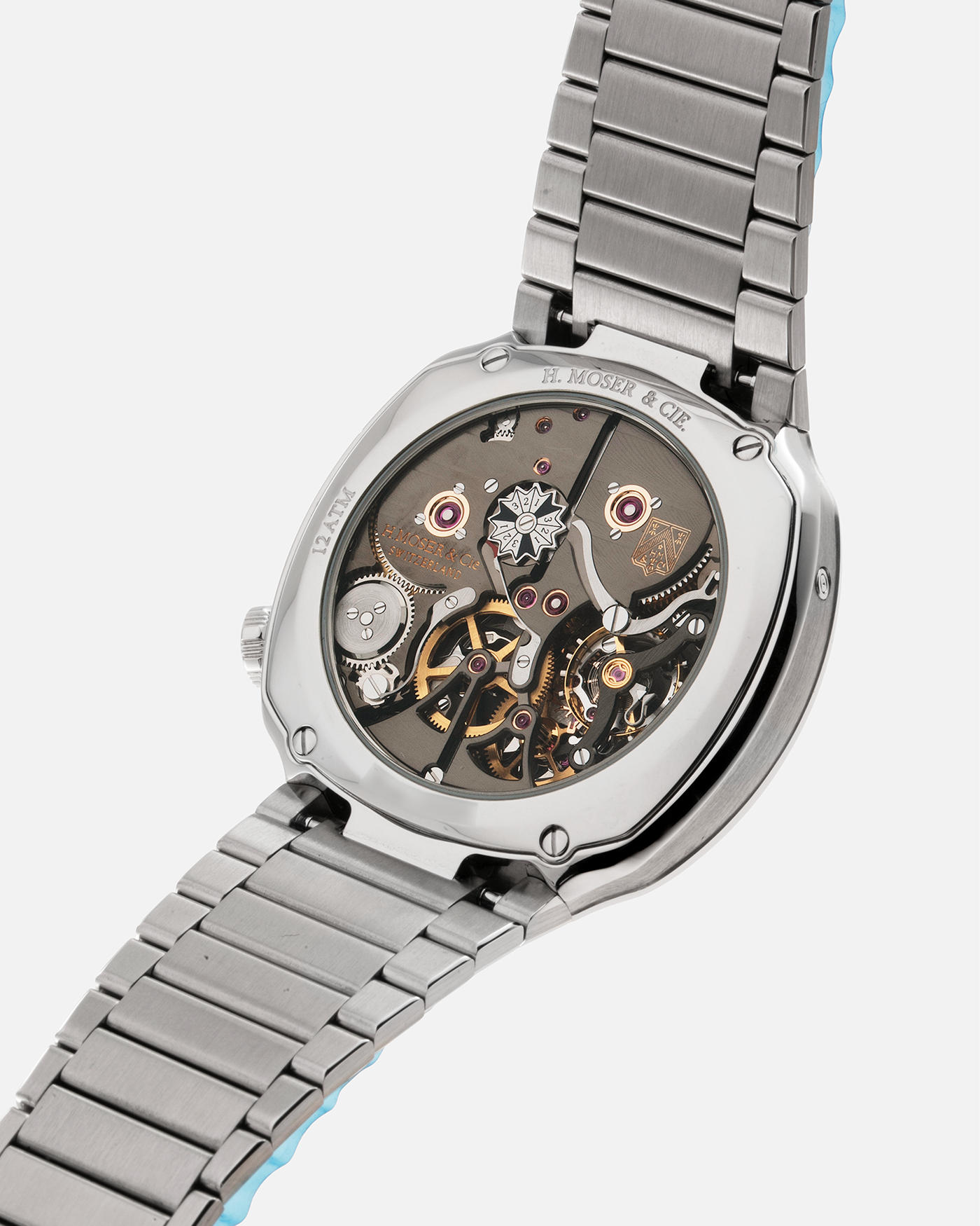 Brand: H. Moser & Cie Year: 2022 Model: Streamliner Perpetual Calendar, Ref. 6812-1200 Material: Stainless Steel Movement: Cal. HMC 812, Manual-wind Case Diameter: 42.3mm Bracelet/Strap: H. Moser & Cie Integrated Stainless Steel Bracelet with Deployant Clasp