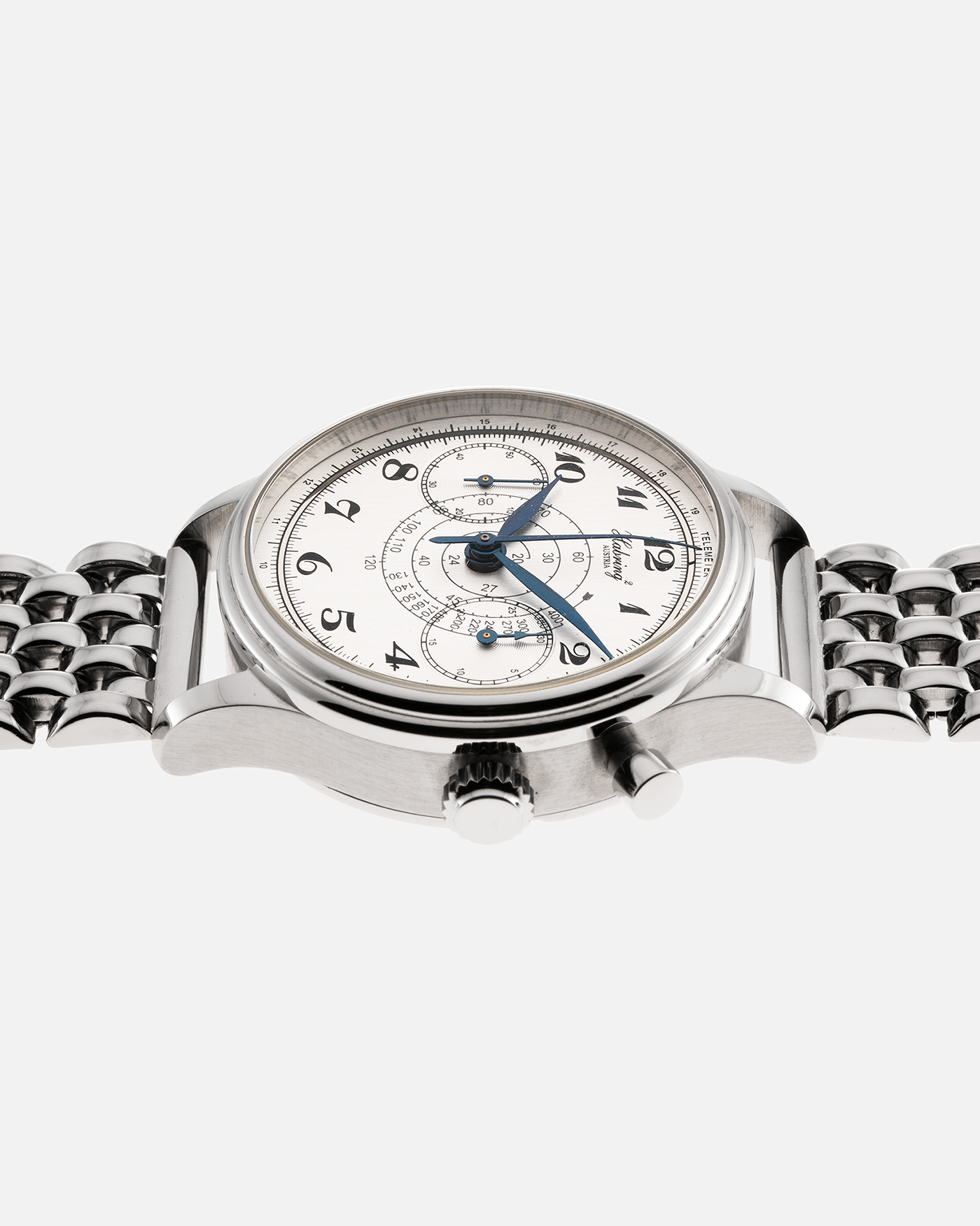 Brand: Habring² Year: 2017 Model: Monopusher Shellman Japan Edition Material: Stainless Steel Movement: Cal. A08-MONO, Manual Winding Case Diameter: 36mm Strap: Mr. Beads Stainless Steel ‘Beads of Rice’ Bracelet