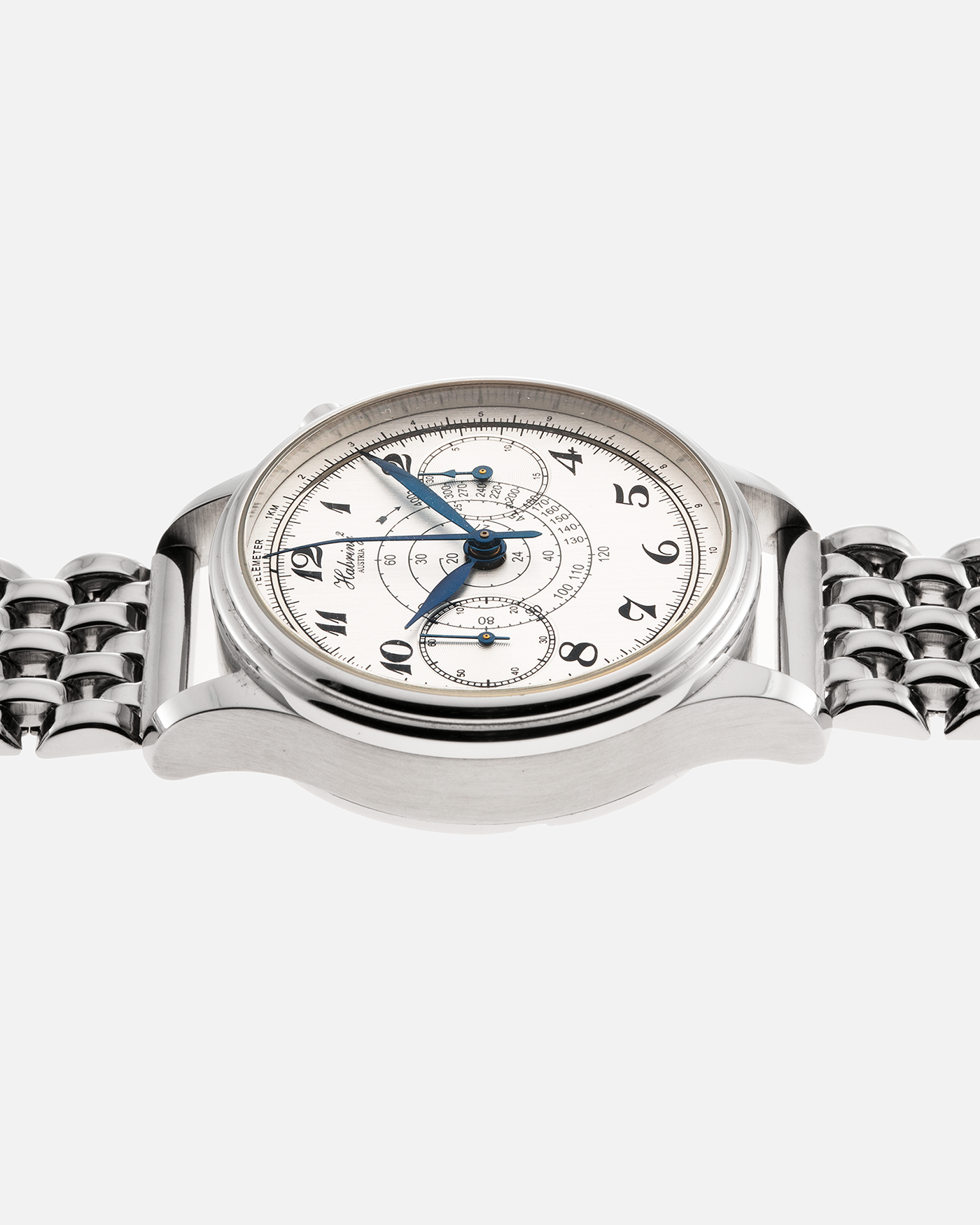 Brand: Habring² Year: 2017 Model: Monopusher Shellman Japan Edition Material: Stainless Steel Movement: Cal. A08-MONO, Manual Winding Case Diameter: 36mm Strap: Mr. Beads Stainless Steel ‘Beads of Rice’ Bracelet